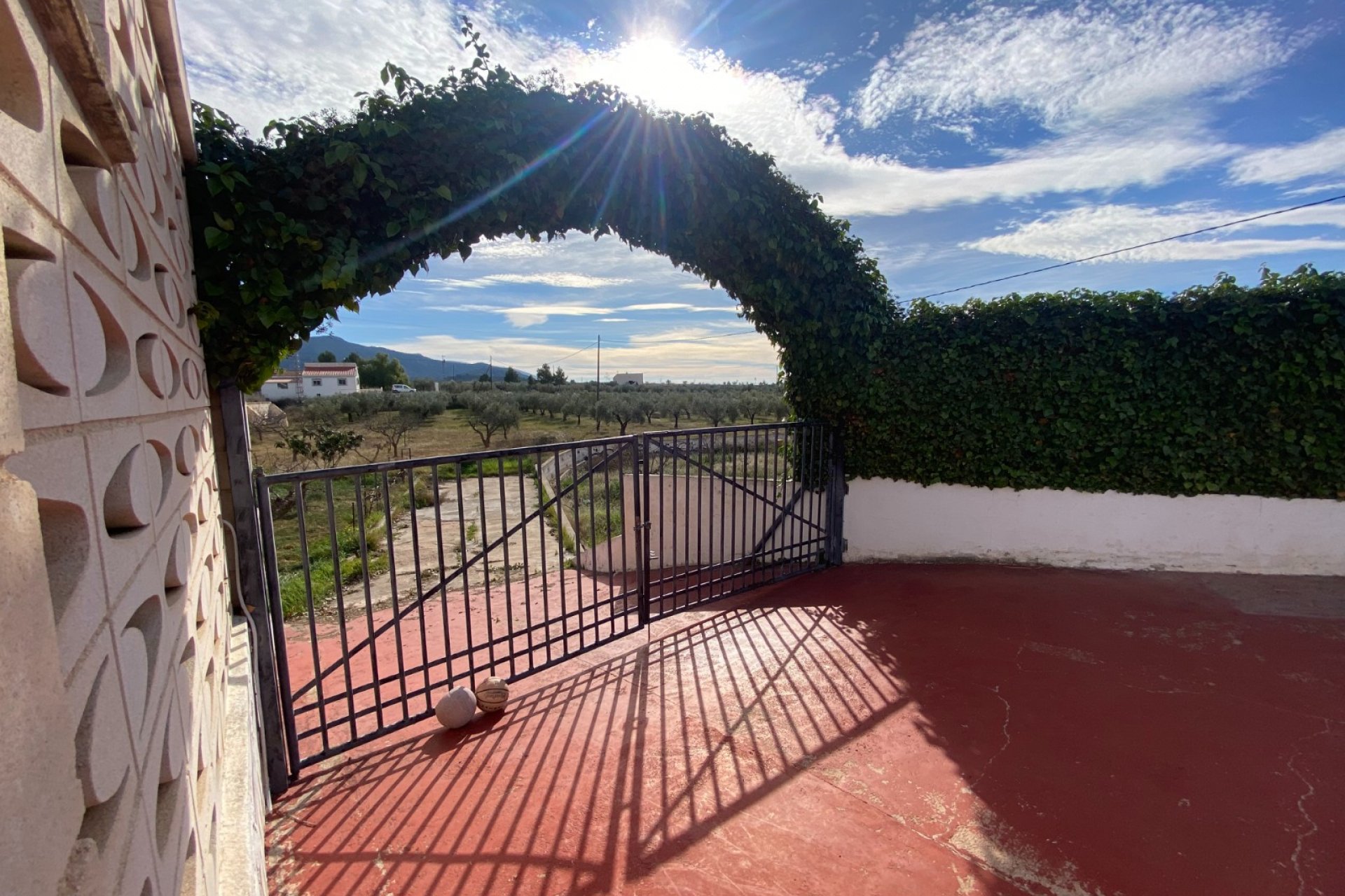 Resale - Country House - Sax