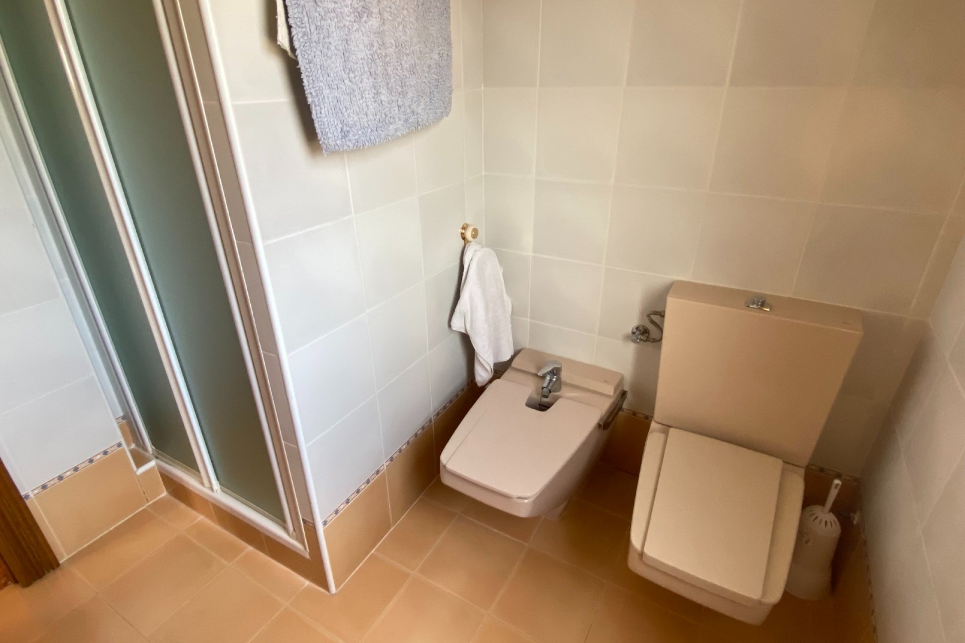 Resale - Country House - Sax