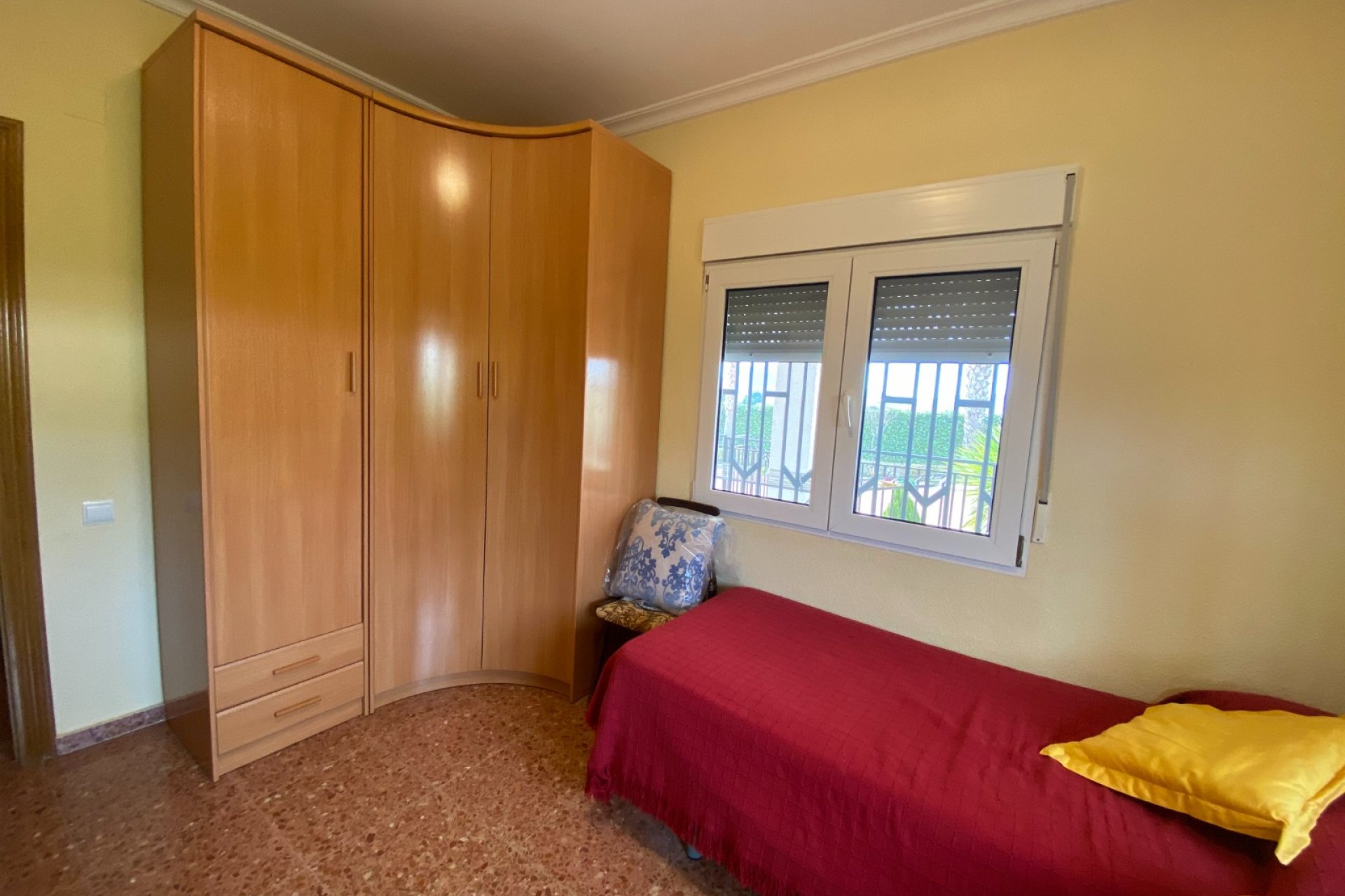 Resale - Country House - Sax