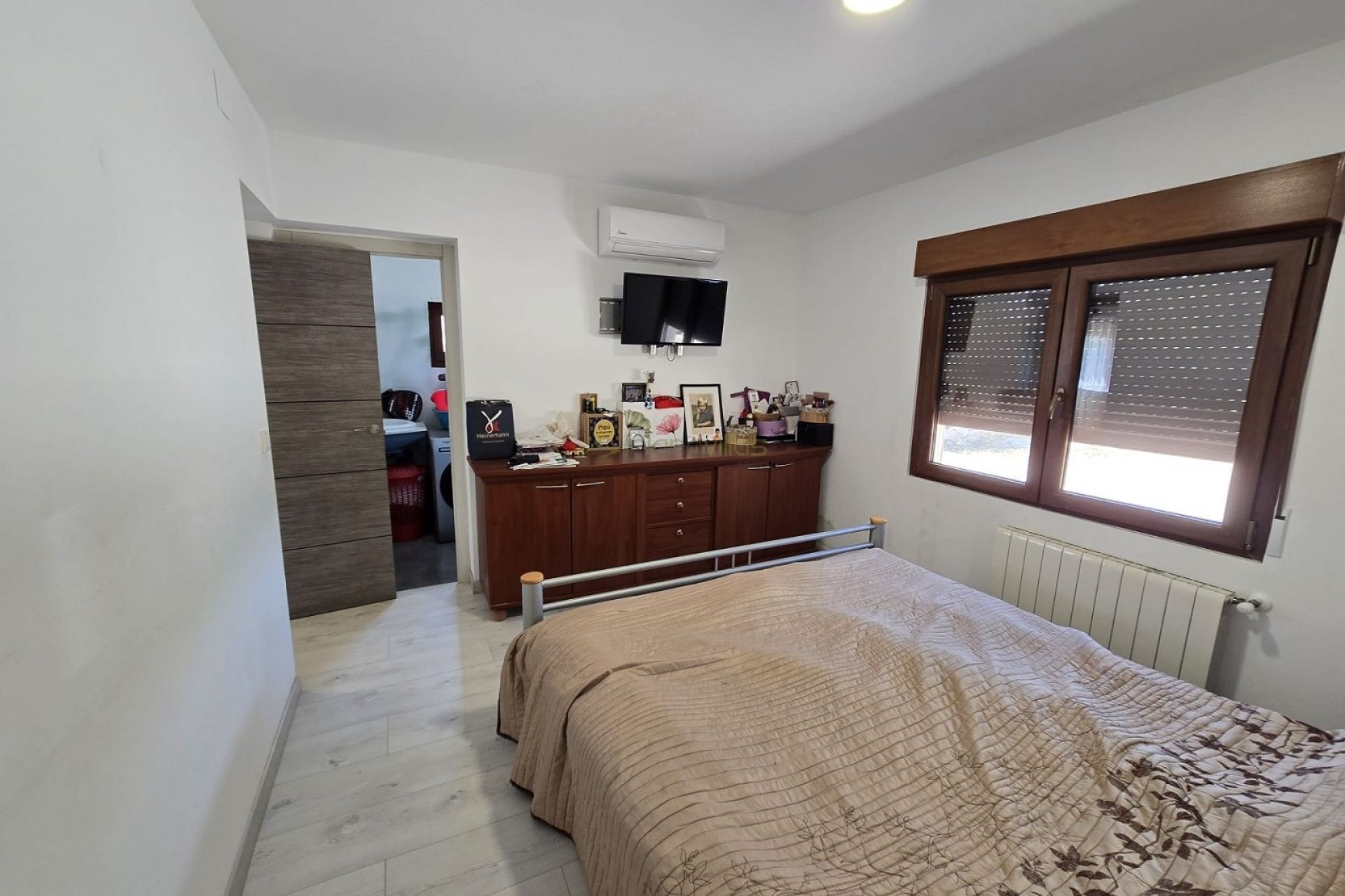 Resale - Country House - Sax