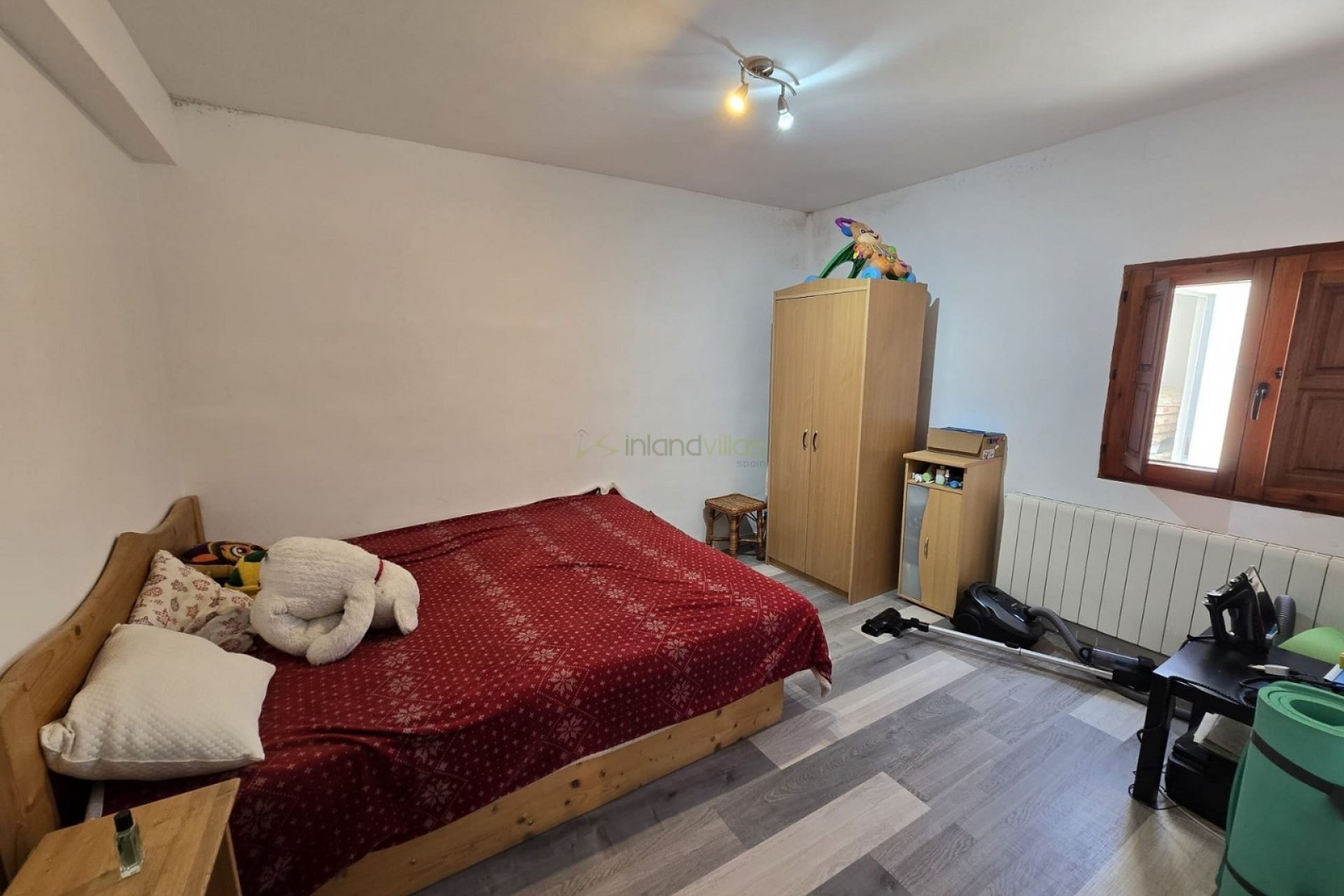 Resale - Country House - Sax