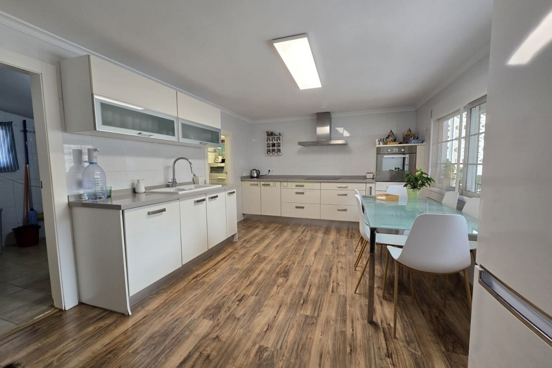 Resale - Country House - Sax