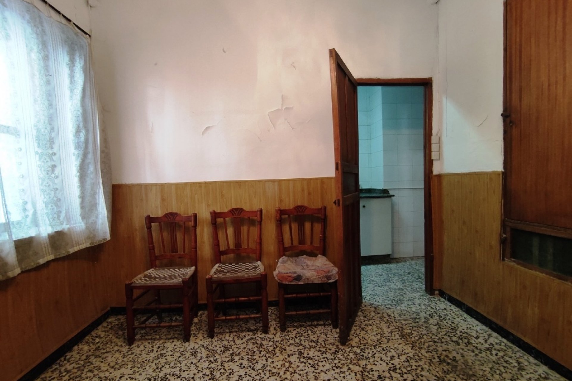 Resale - Townhouse - Agres - Town