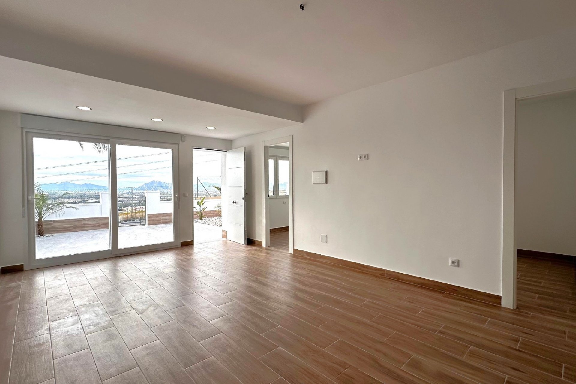 Resale - Townhouse - Ciudad Quesada - Altos de Quesada