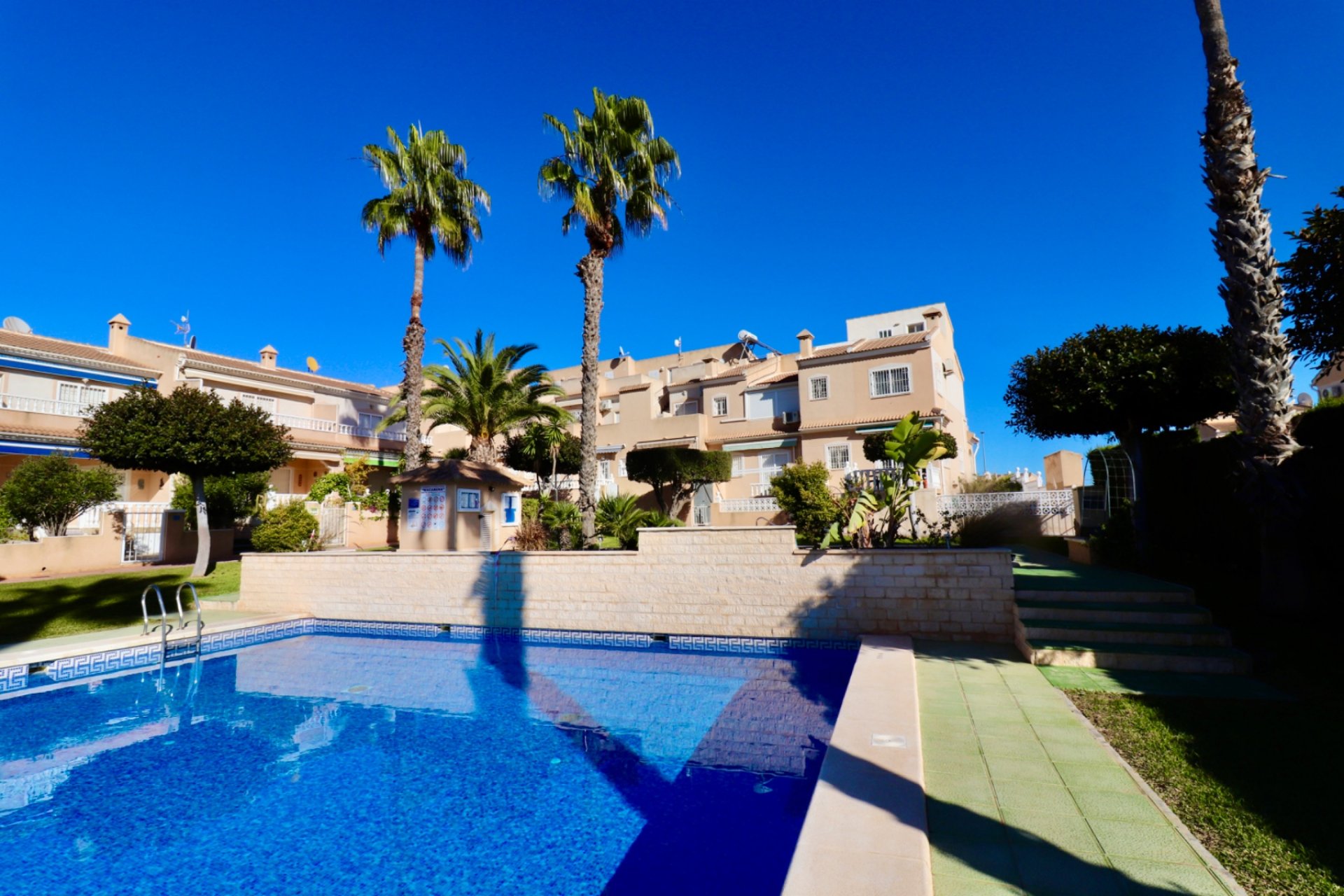 Resale - Townhouse - Ciudad Quesada - Doña Pepa