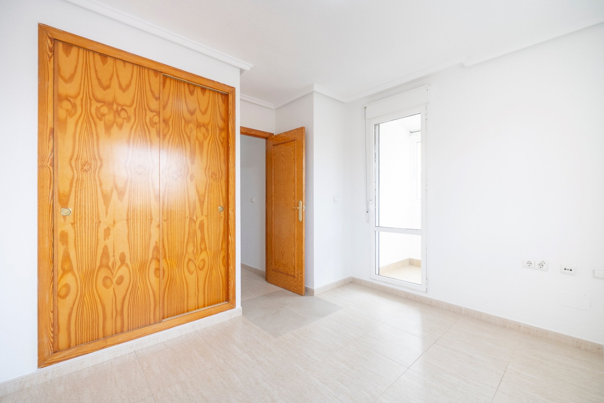 Resale - Townhouse - Ciudad Quesada