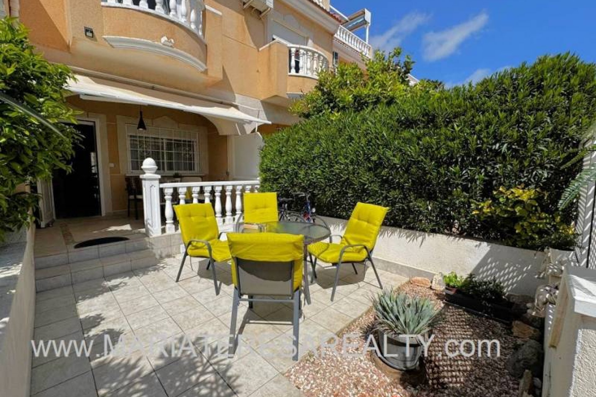 Resale - Townhouse - Los Alcazares - Gated complex Playa I