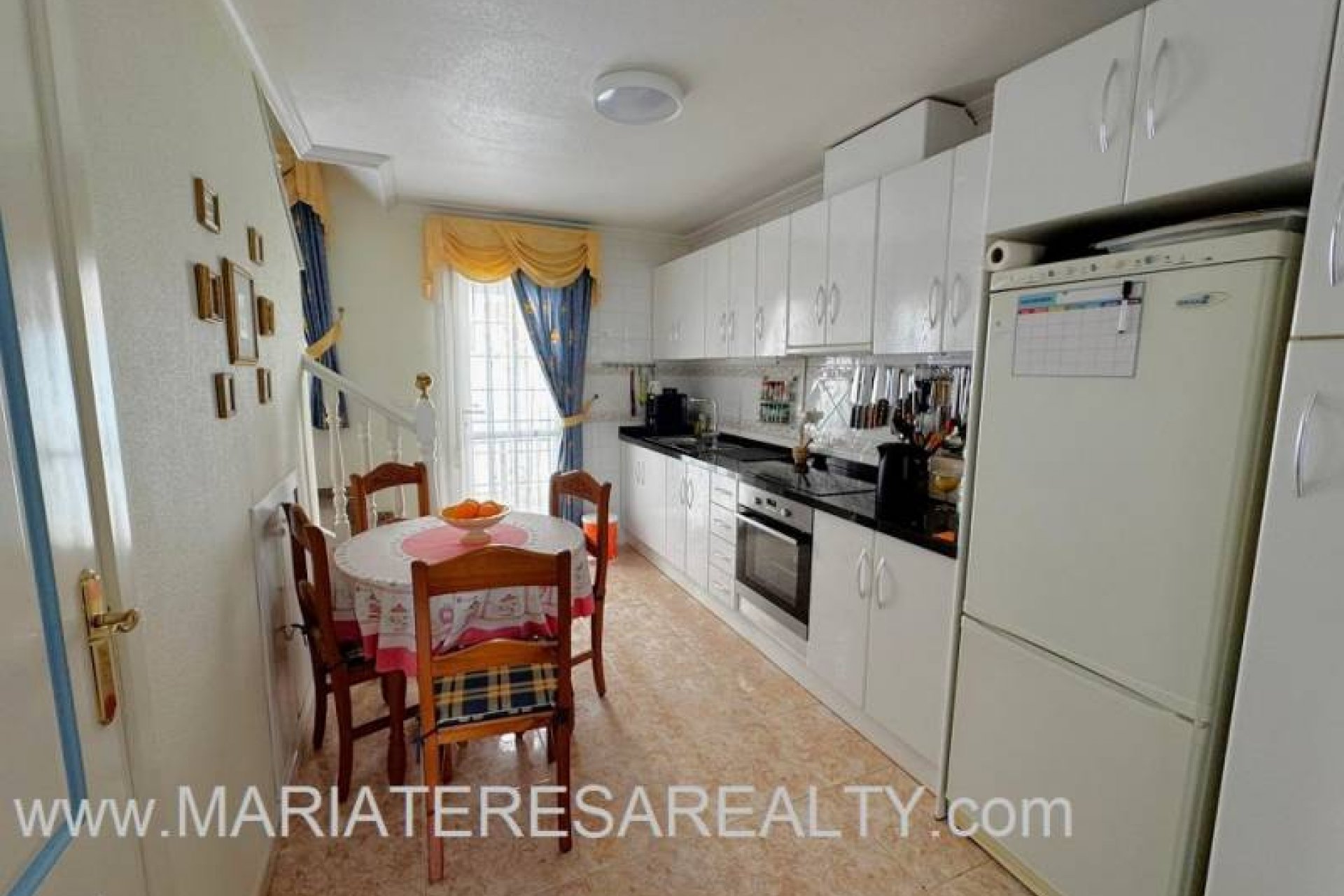 Resale - Townhouse - Los Alcazares - Gated complex Playa I