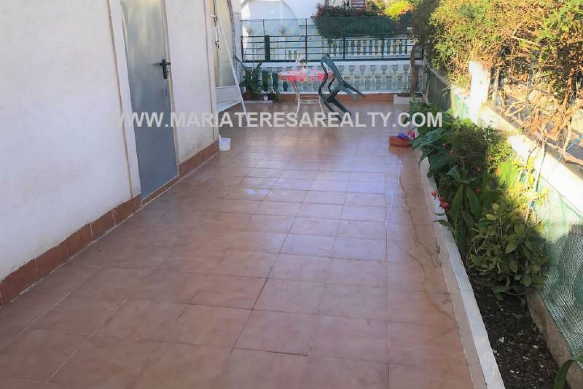 Resale - Townhouse - Los Narejos - Urb. Oasis