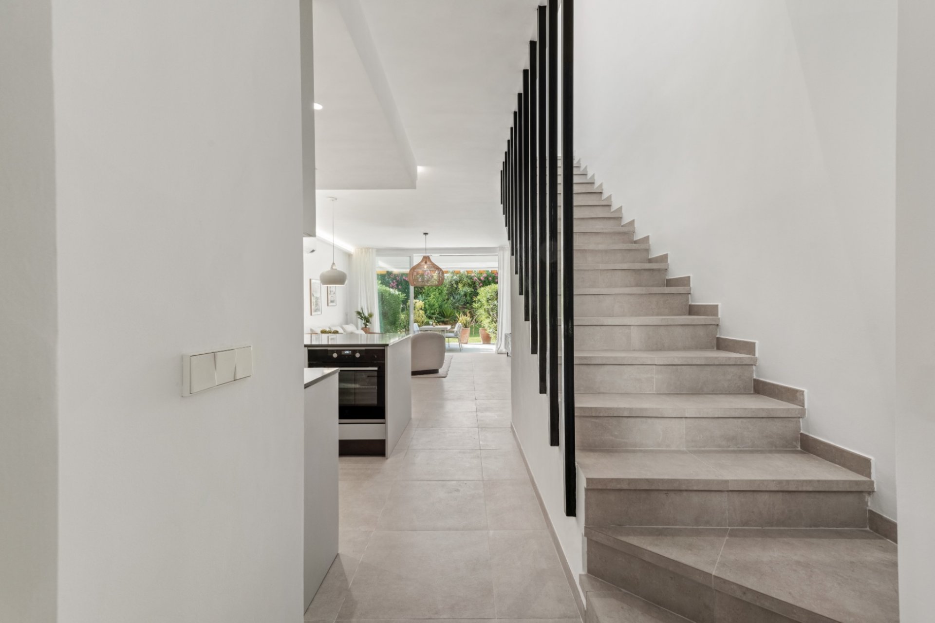 Resale - Townhouse - Marbella - Nueva Andalucía