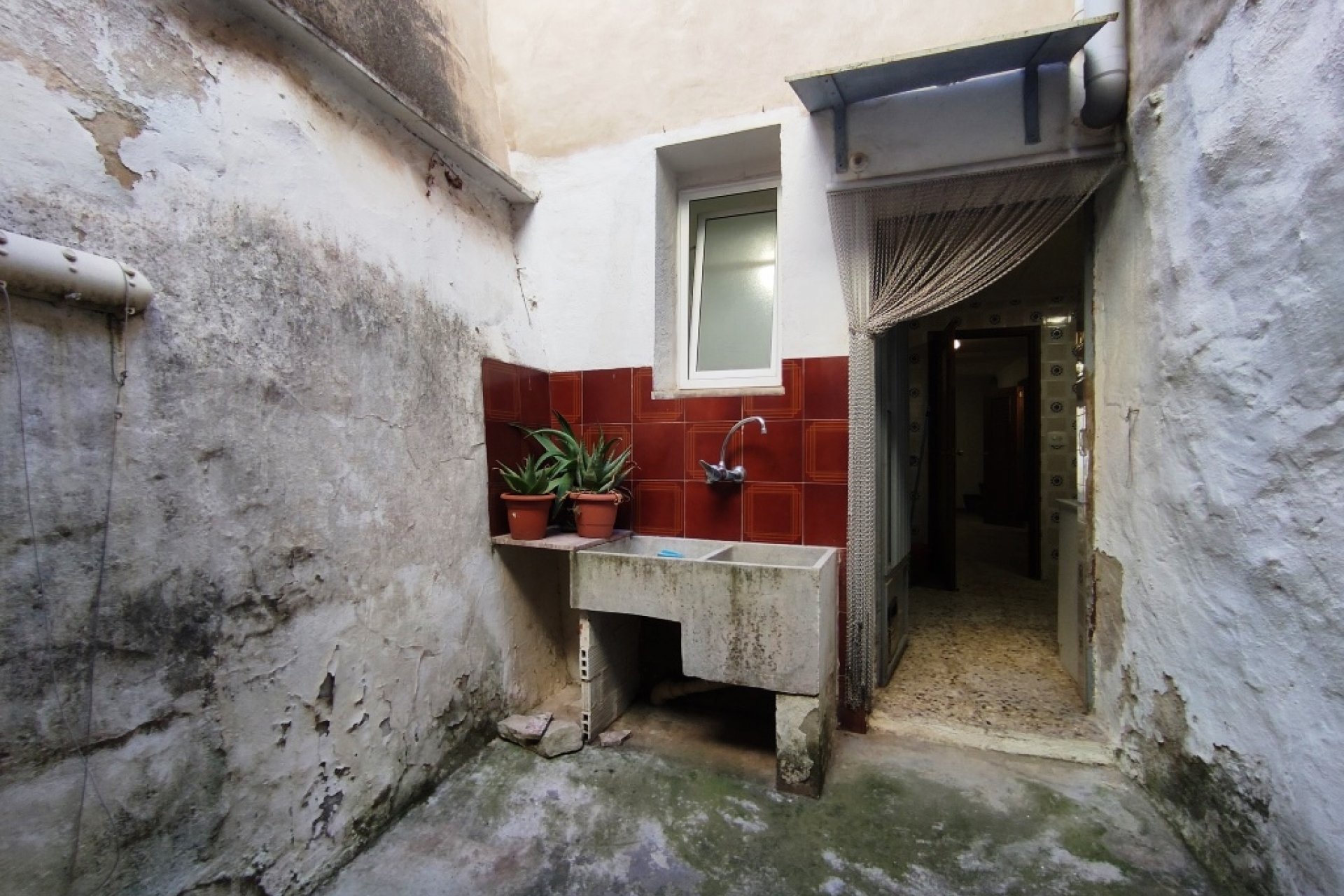 Resale - Townhouse - Planes