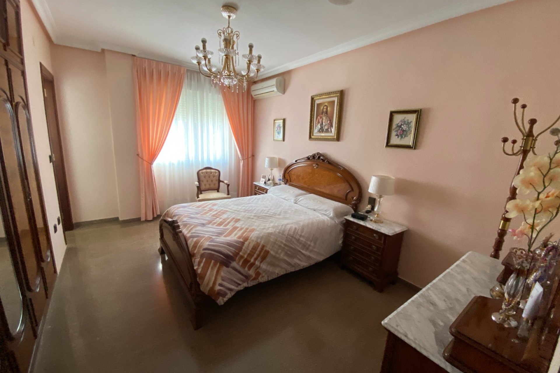 Resale - Townhouse - Sax