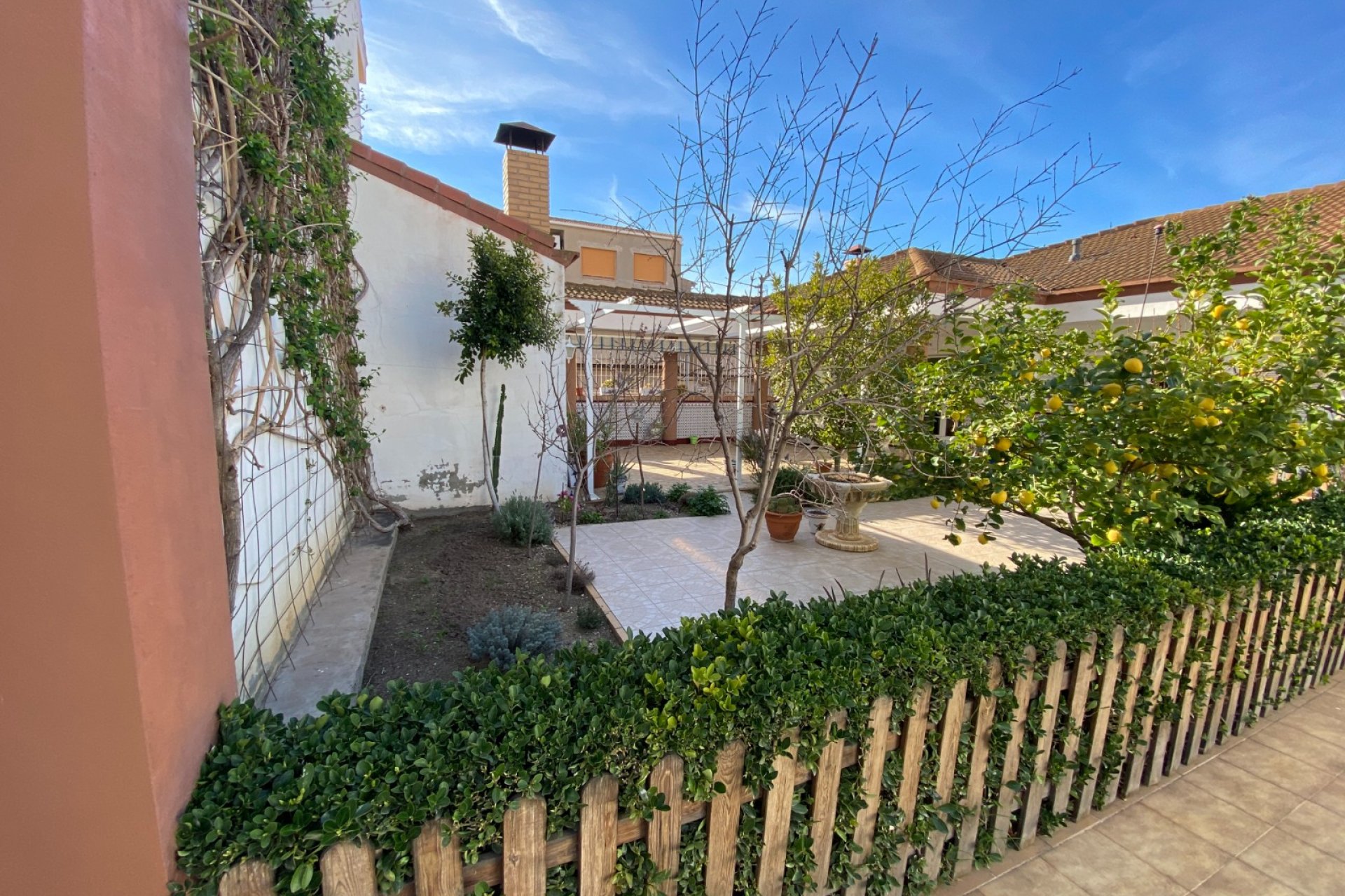 Resale - Townhouse - Sax