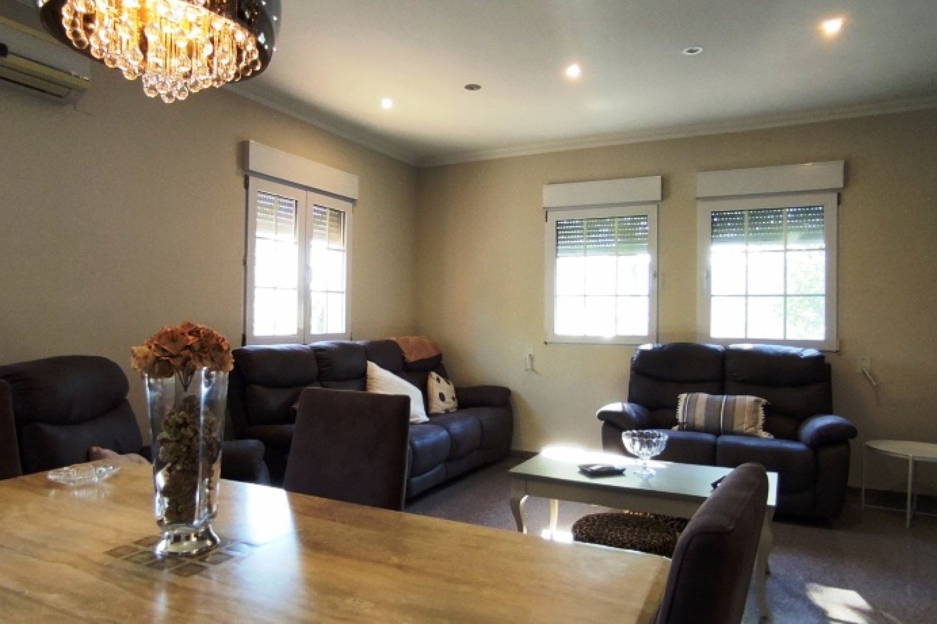 Resale - Villa - Alcoy