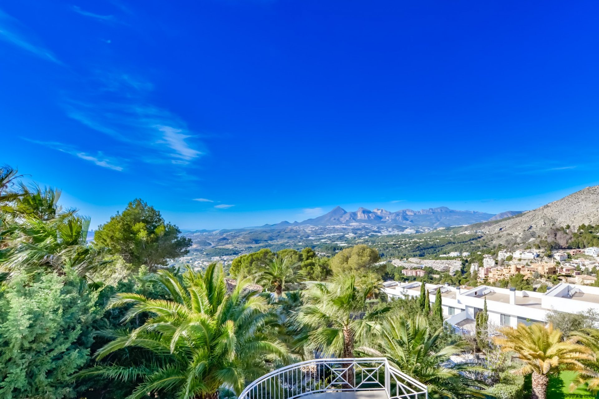 Resale - Villa - Altea - Sierra de Altea