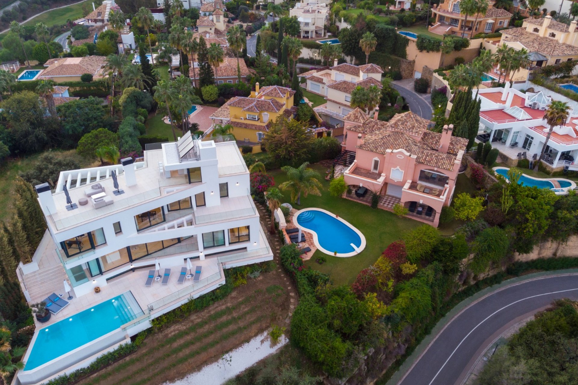 Resale - Villa - Benahavis - La Quinta