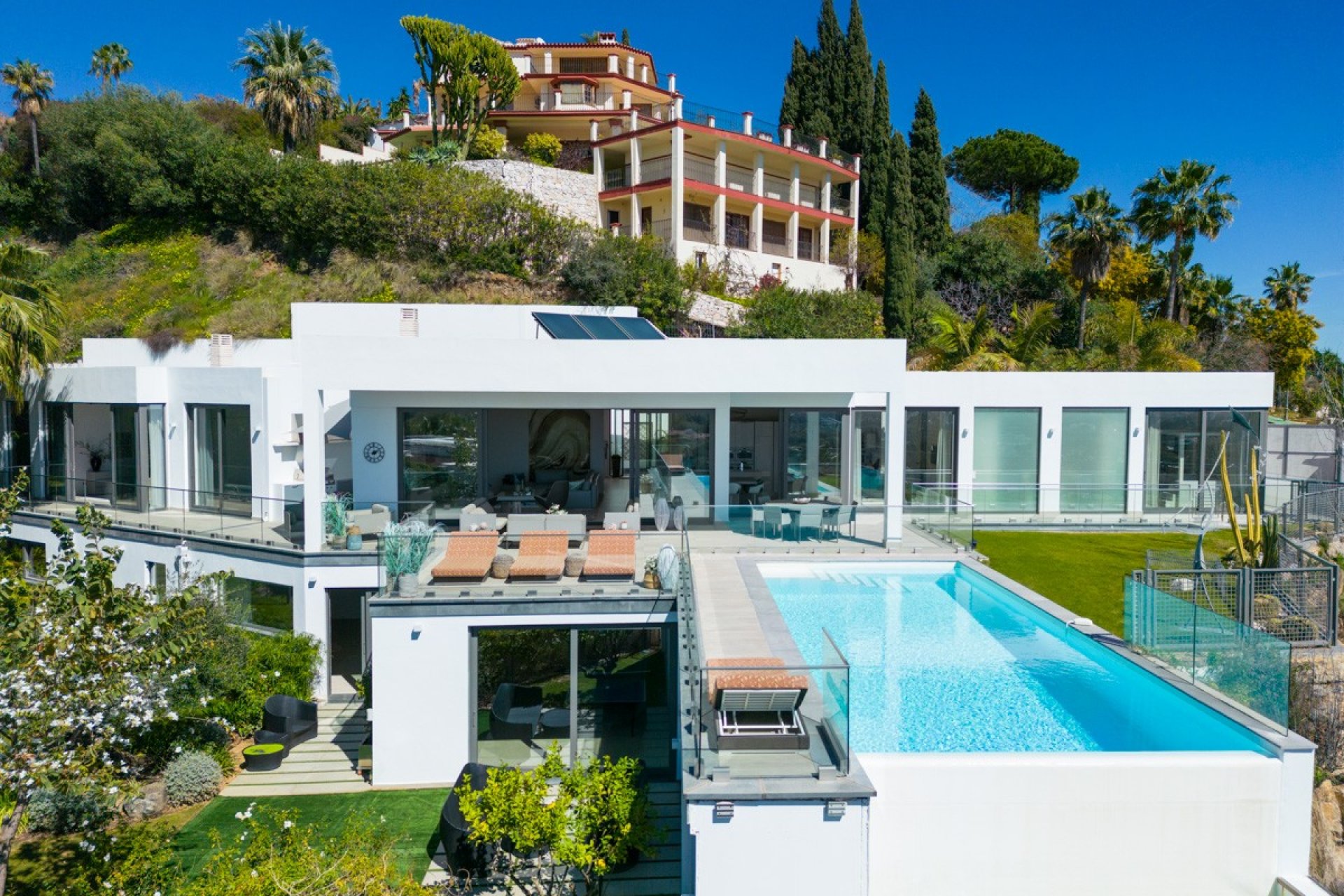 Resale - Villa - Benahavis - La Quinta