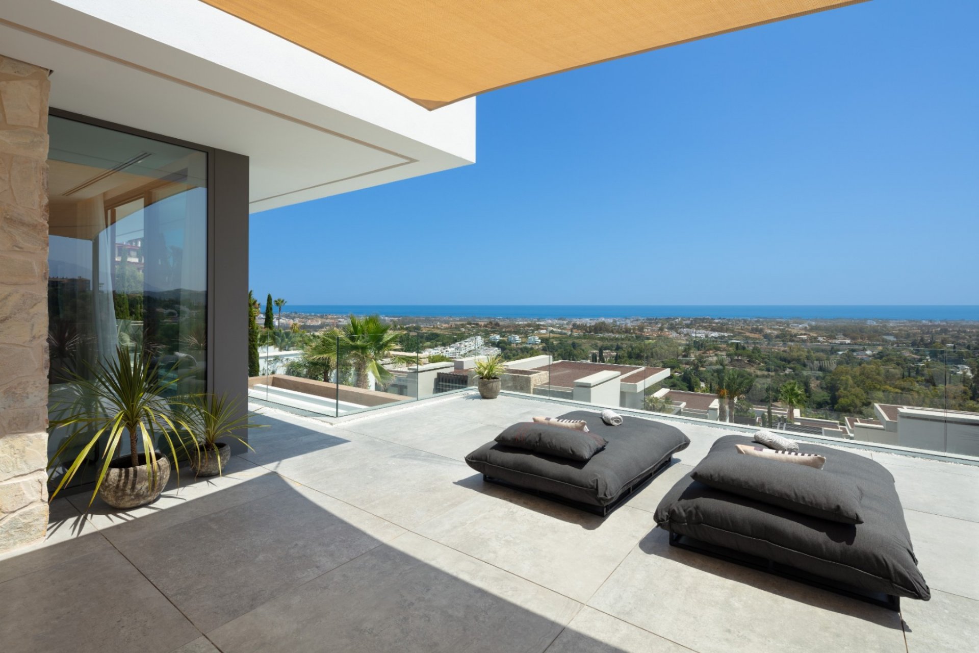 Resale - Villa - Benahavis - La Quinta