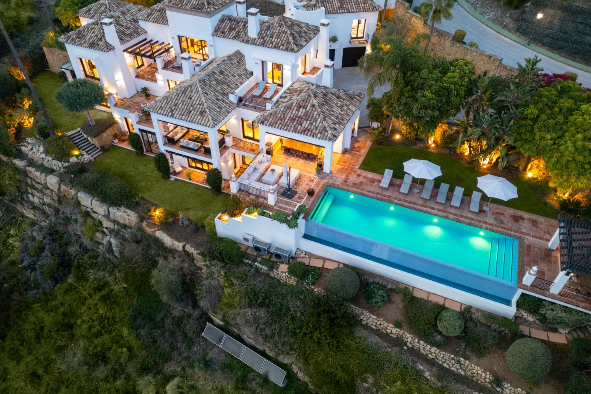 Resale - Villa - Benahavis - La Quinta