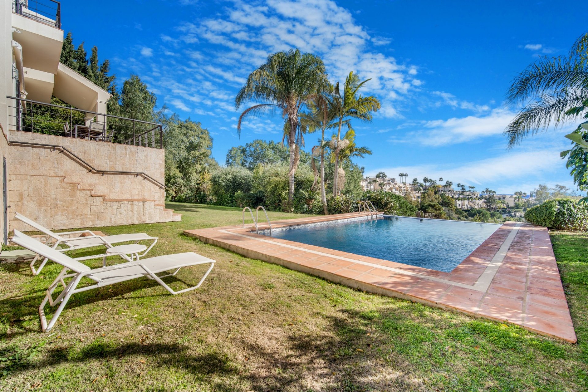 Resale - Villa - Benahavis - La Quinta