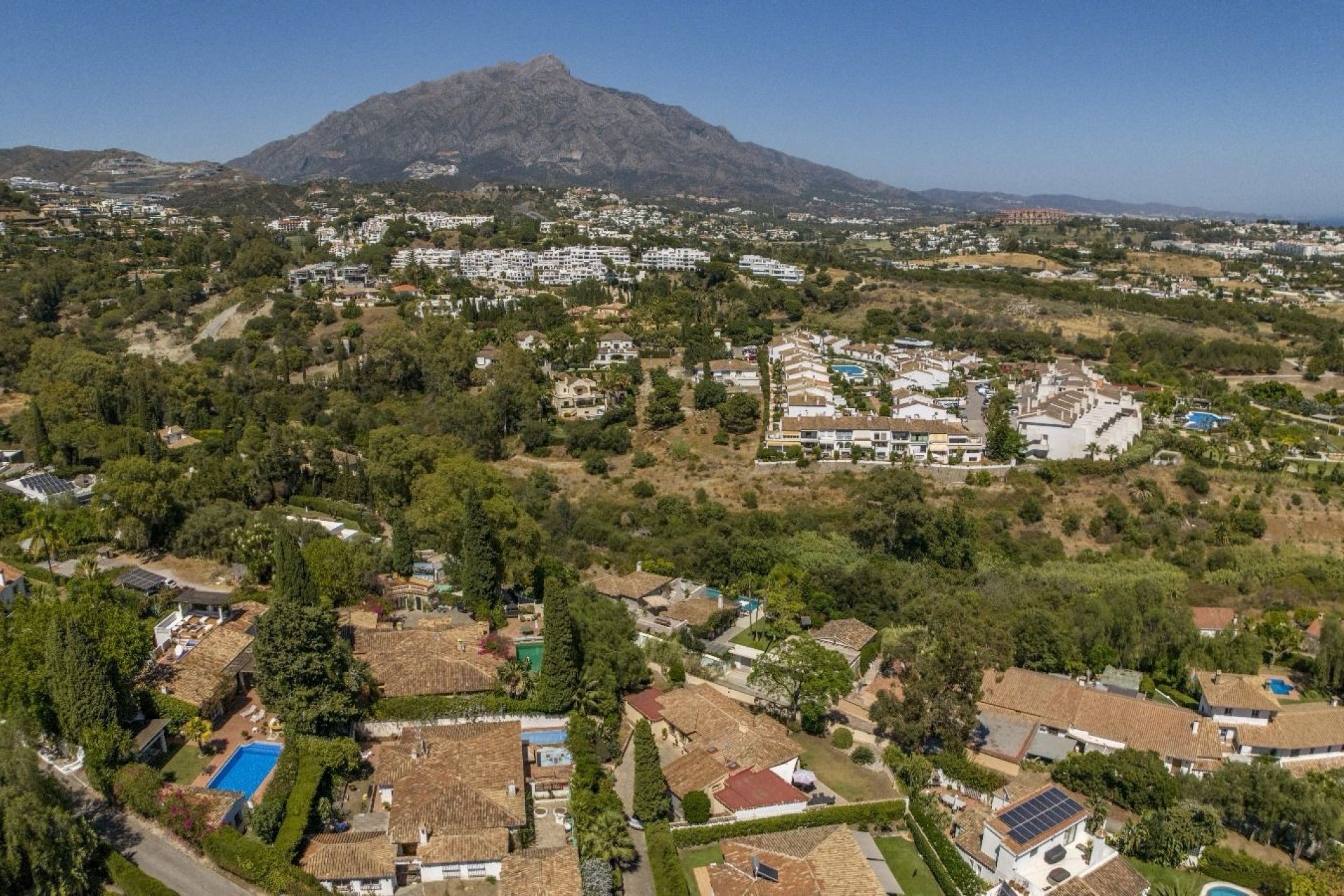 Resale - Villa - Benahavis - La Quinta