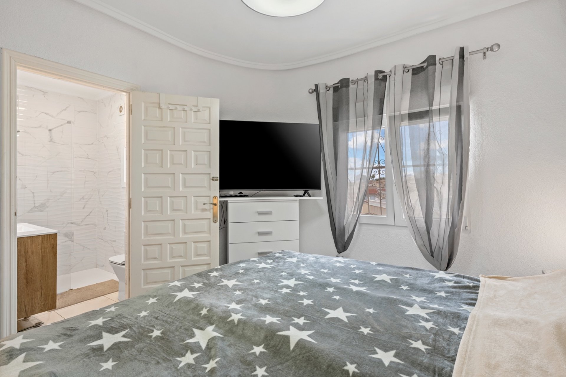 Resale - Villa - Ciudad Quesada