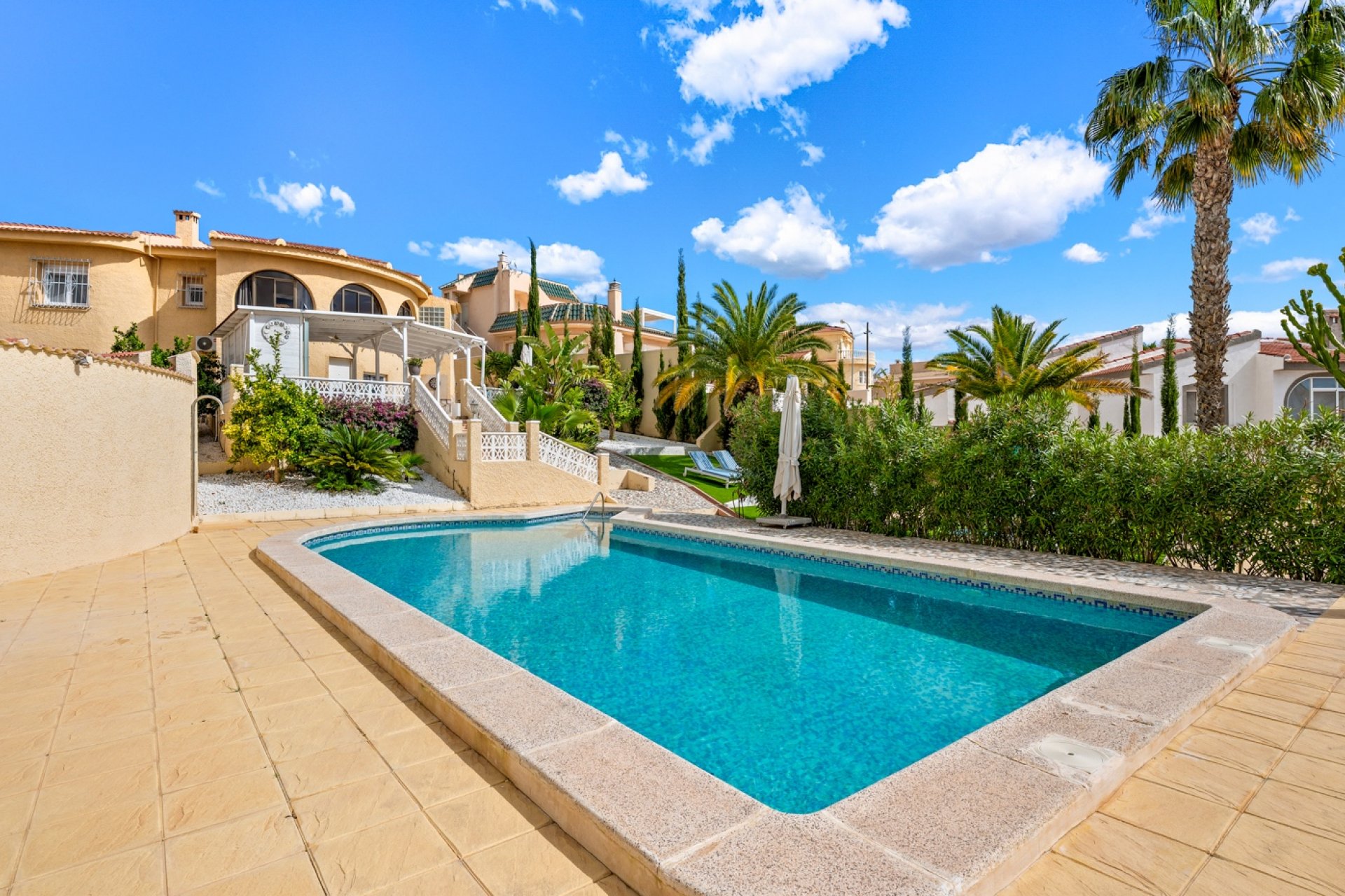 Resale - Villa - Ciudad Quesada