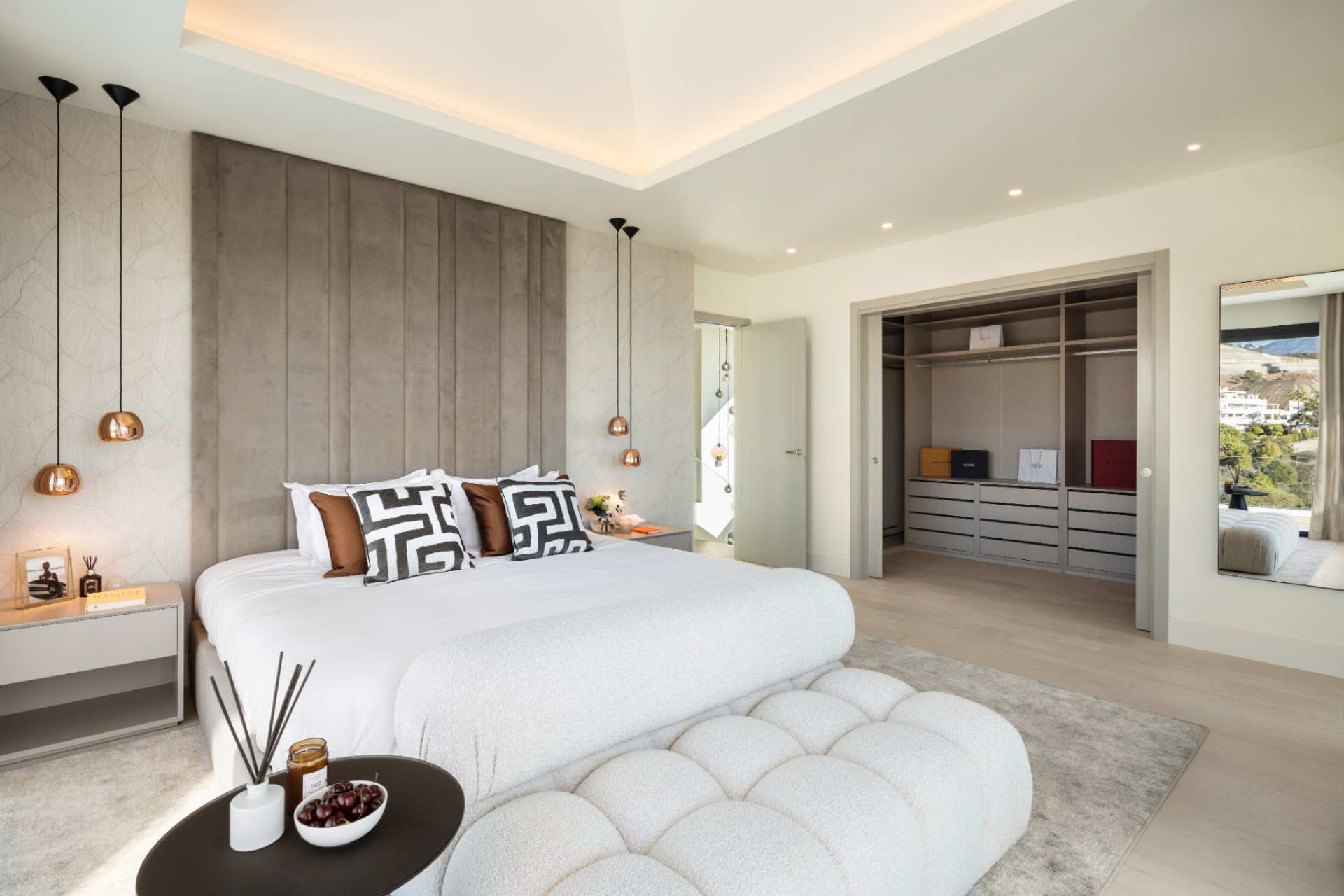 Resale - Villa - Estepona - Selwo