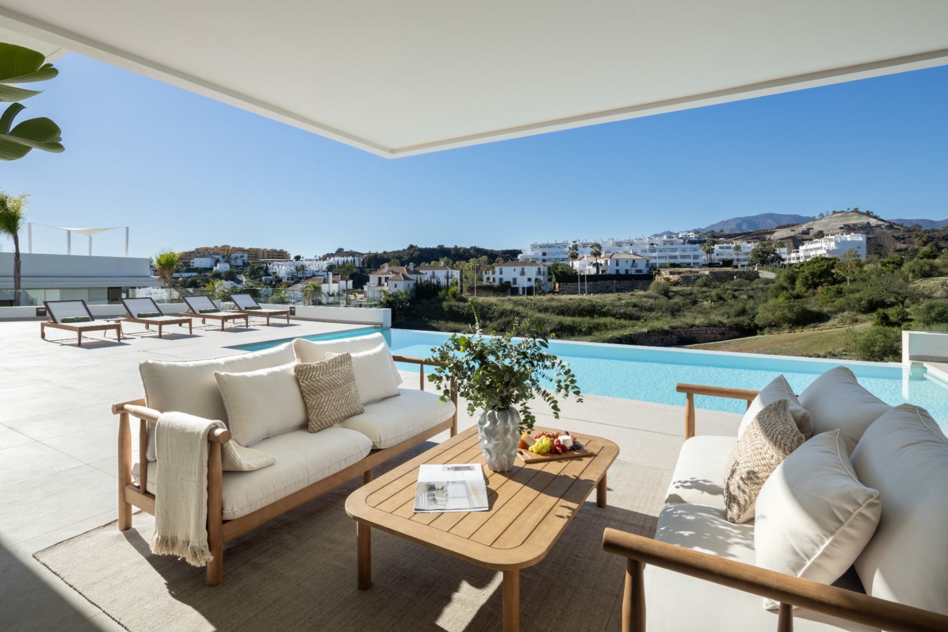 Resale - Villa - Estepona - Selwo