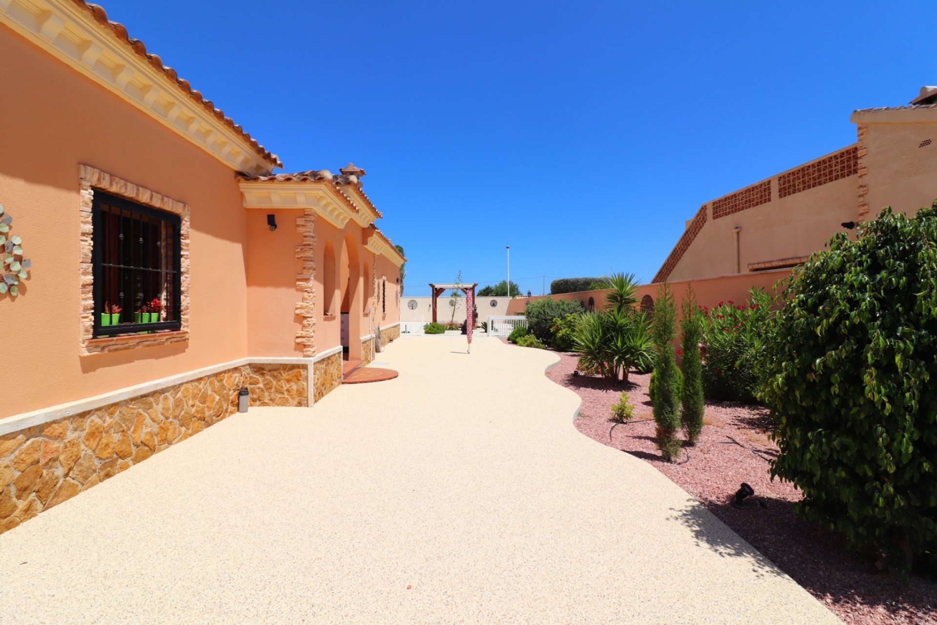 Resale - Villa - Formentera del Segura - Euroroda