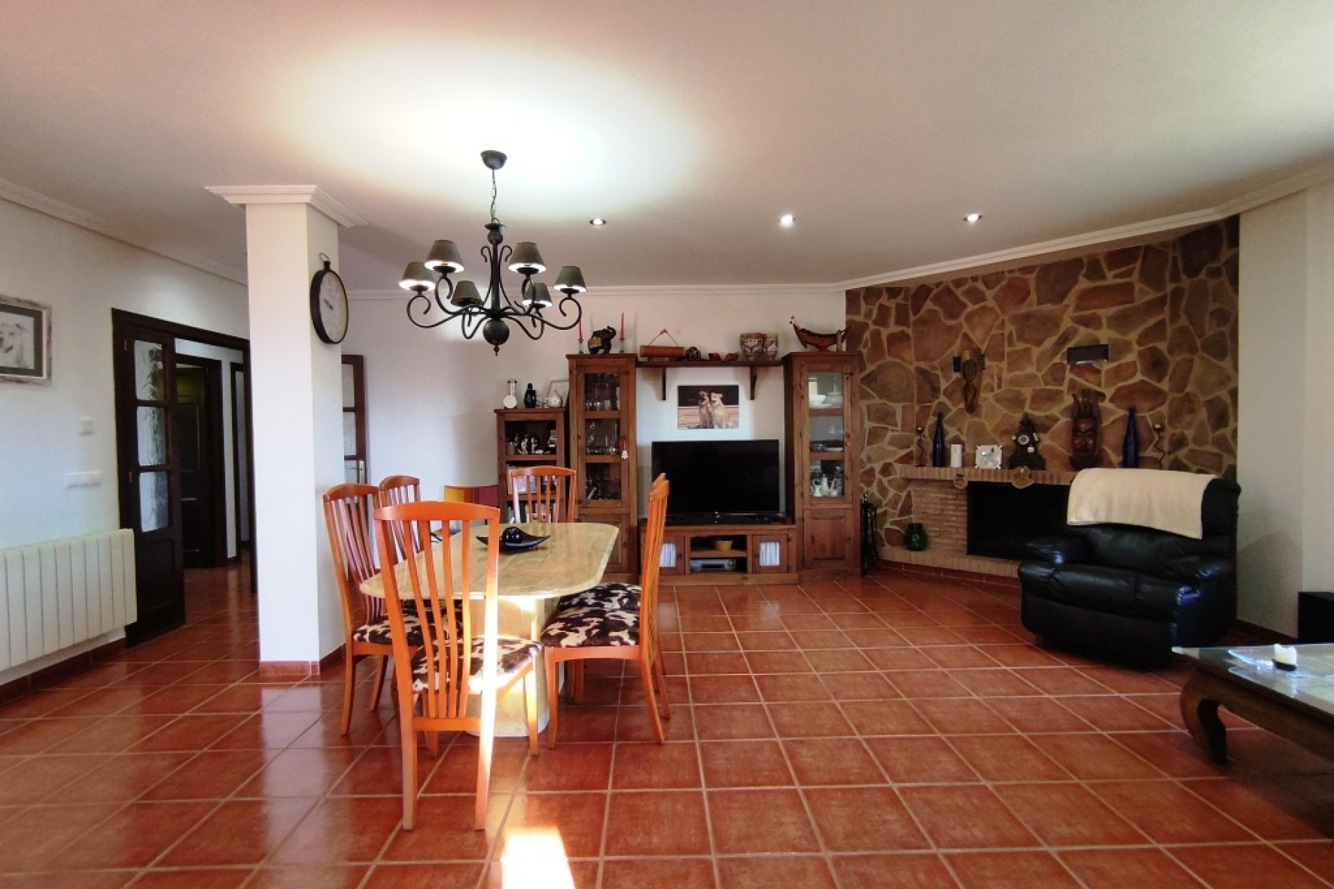 Resale - Villa - Gorga