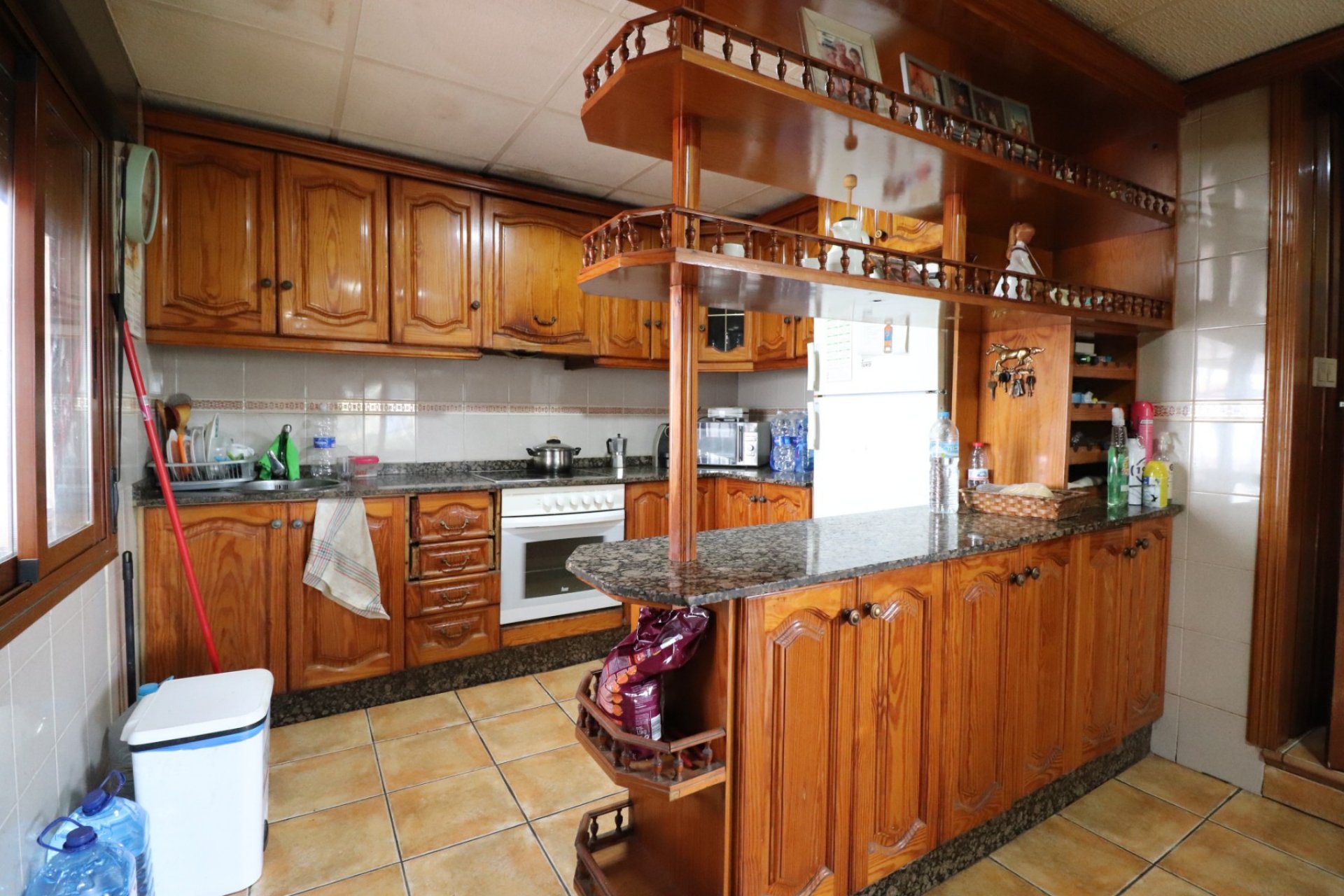 Resale - Villa - Heredades - Heredades - Village