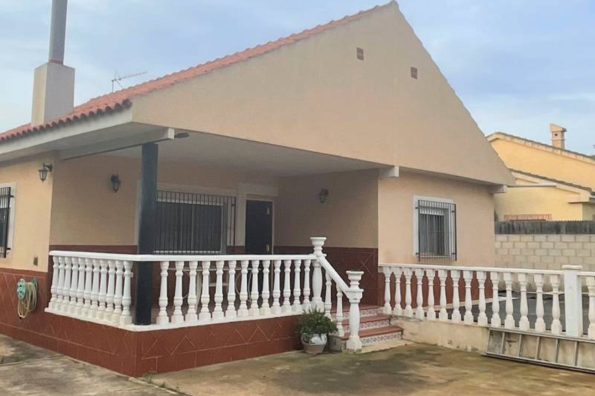 Resale - Villa - Los Alcazares - La Bahia Bella