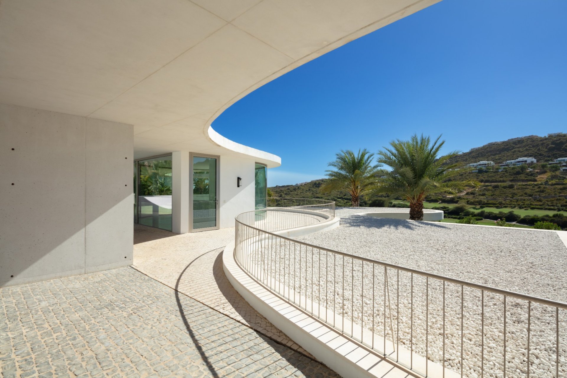 Resale - Villa - Malaga - Casares