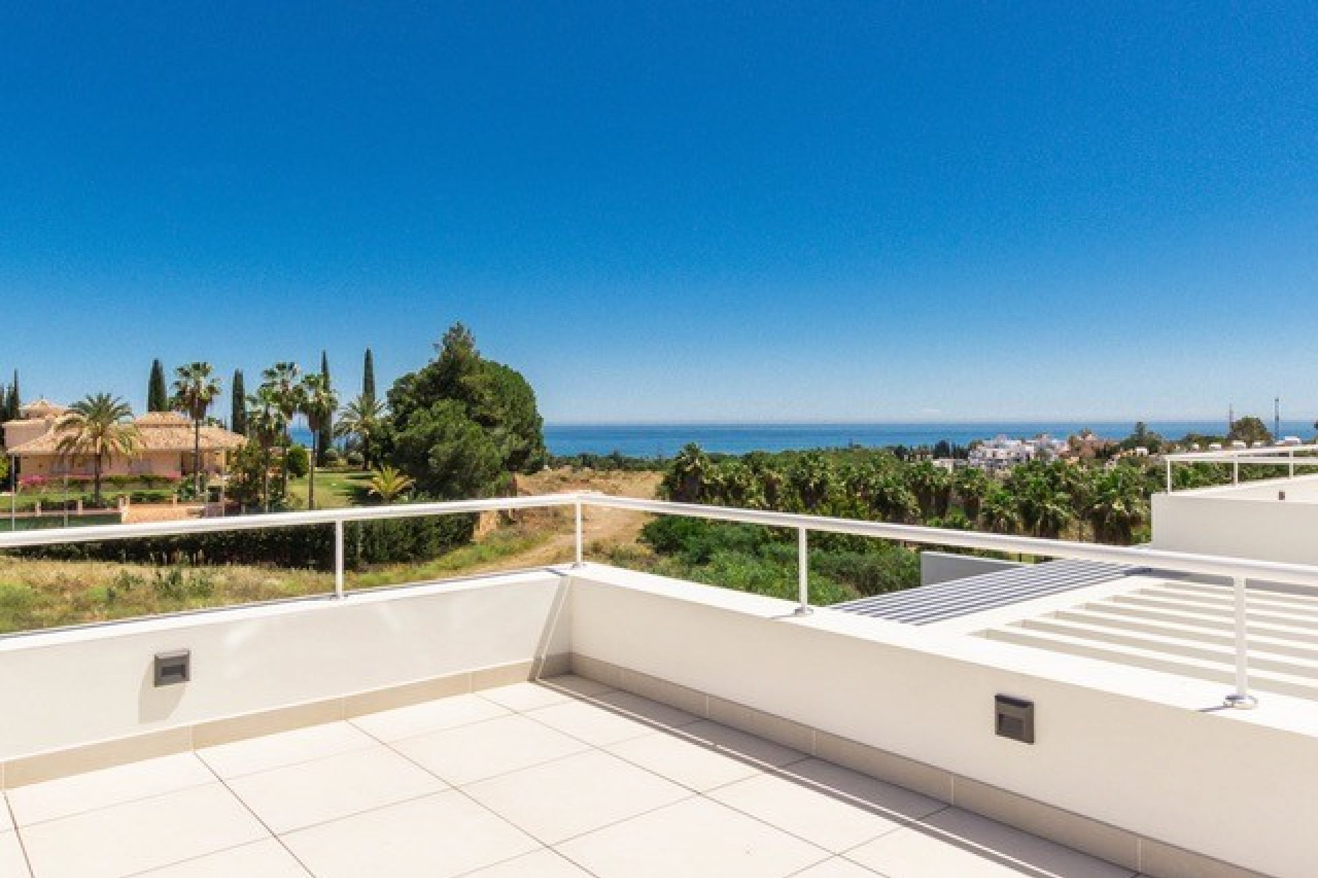 Resale - Villa - Marbella - Golden Mile