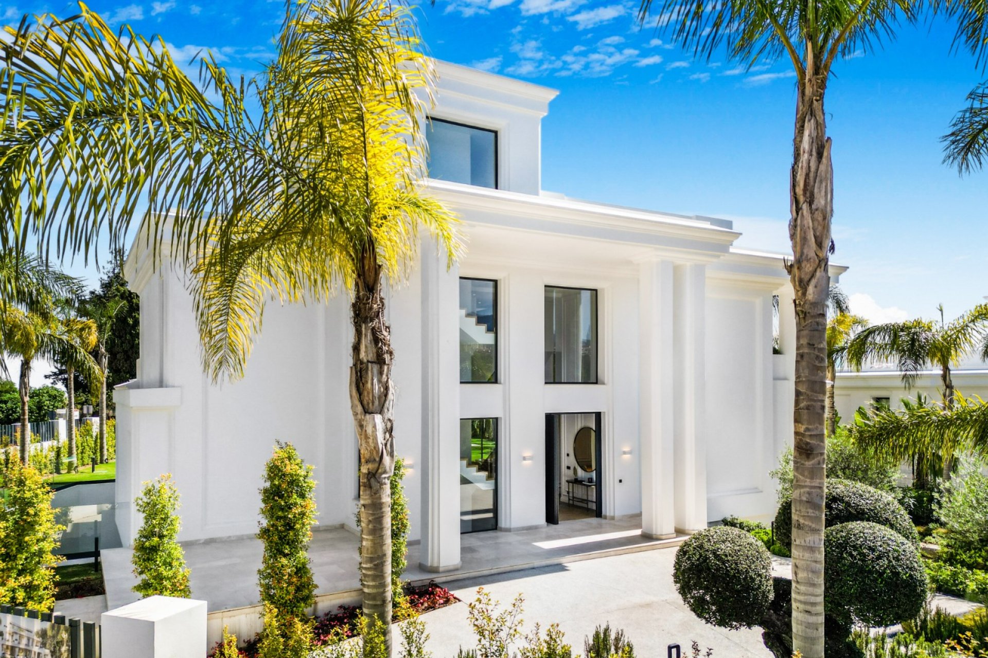 Resale - Villa - Marbella - Golden Mile
