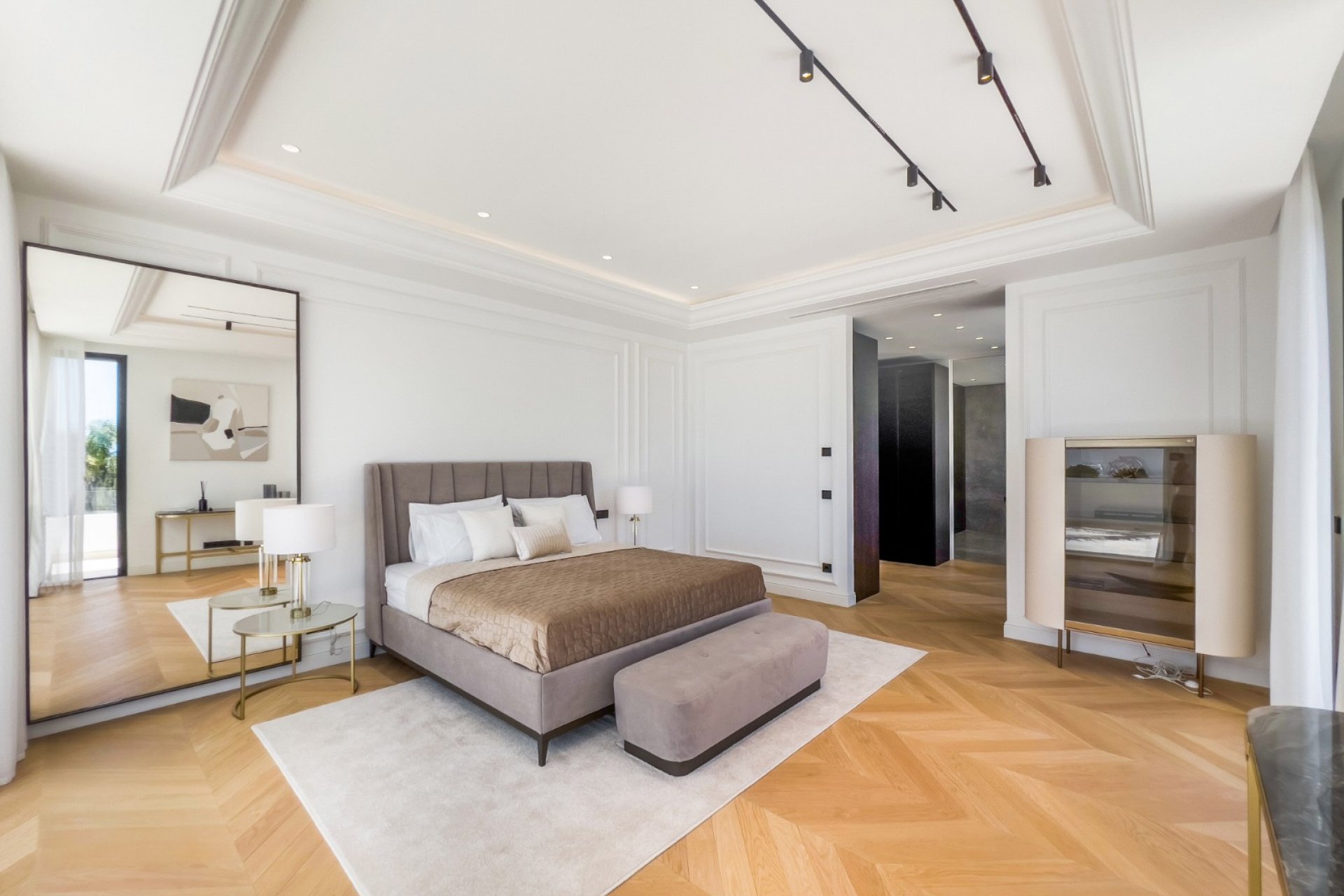 Resale - Villa - Marbella - Golden Mile