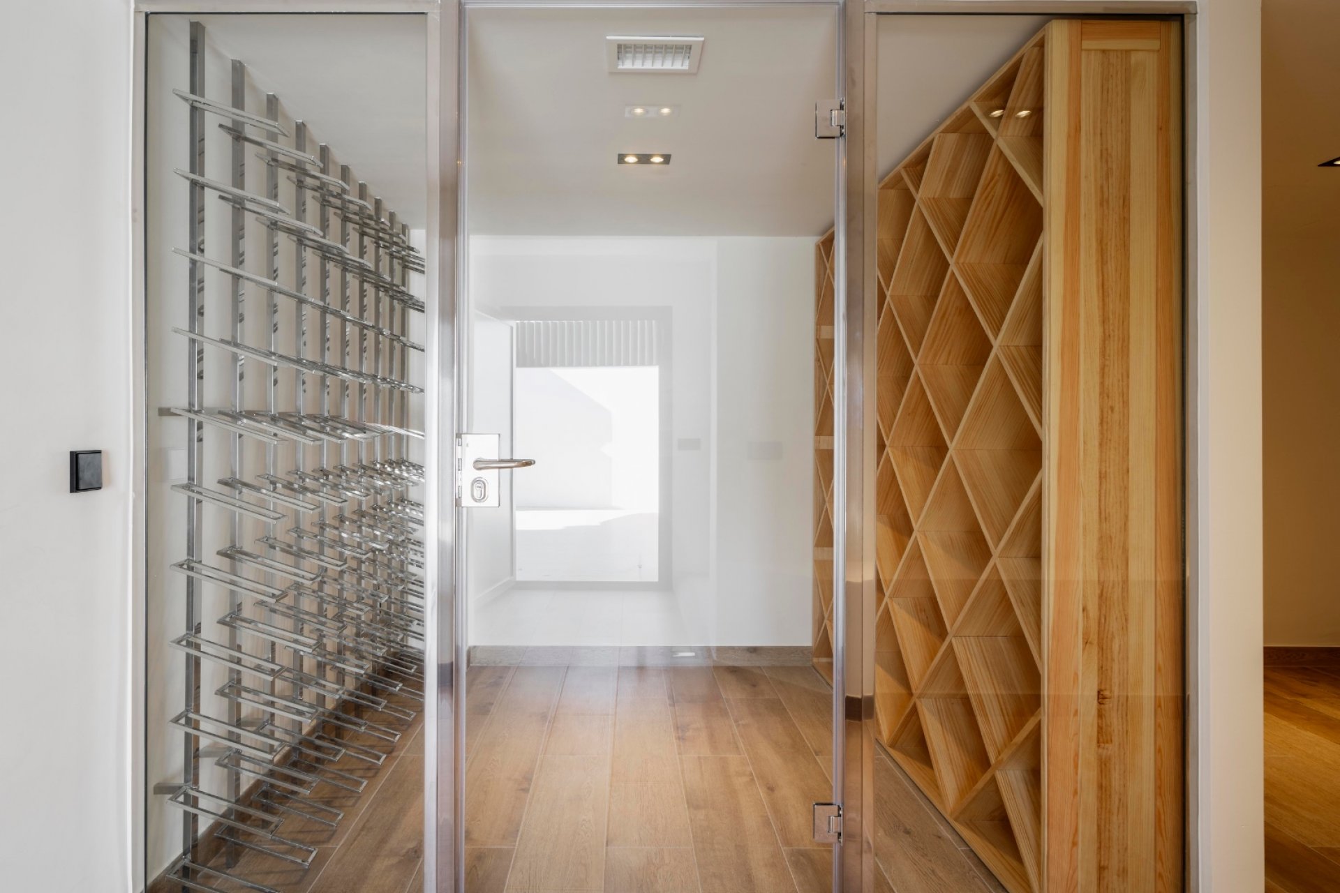 Resale - Villa - Marbella - Nagueles