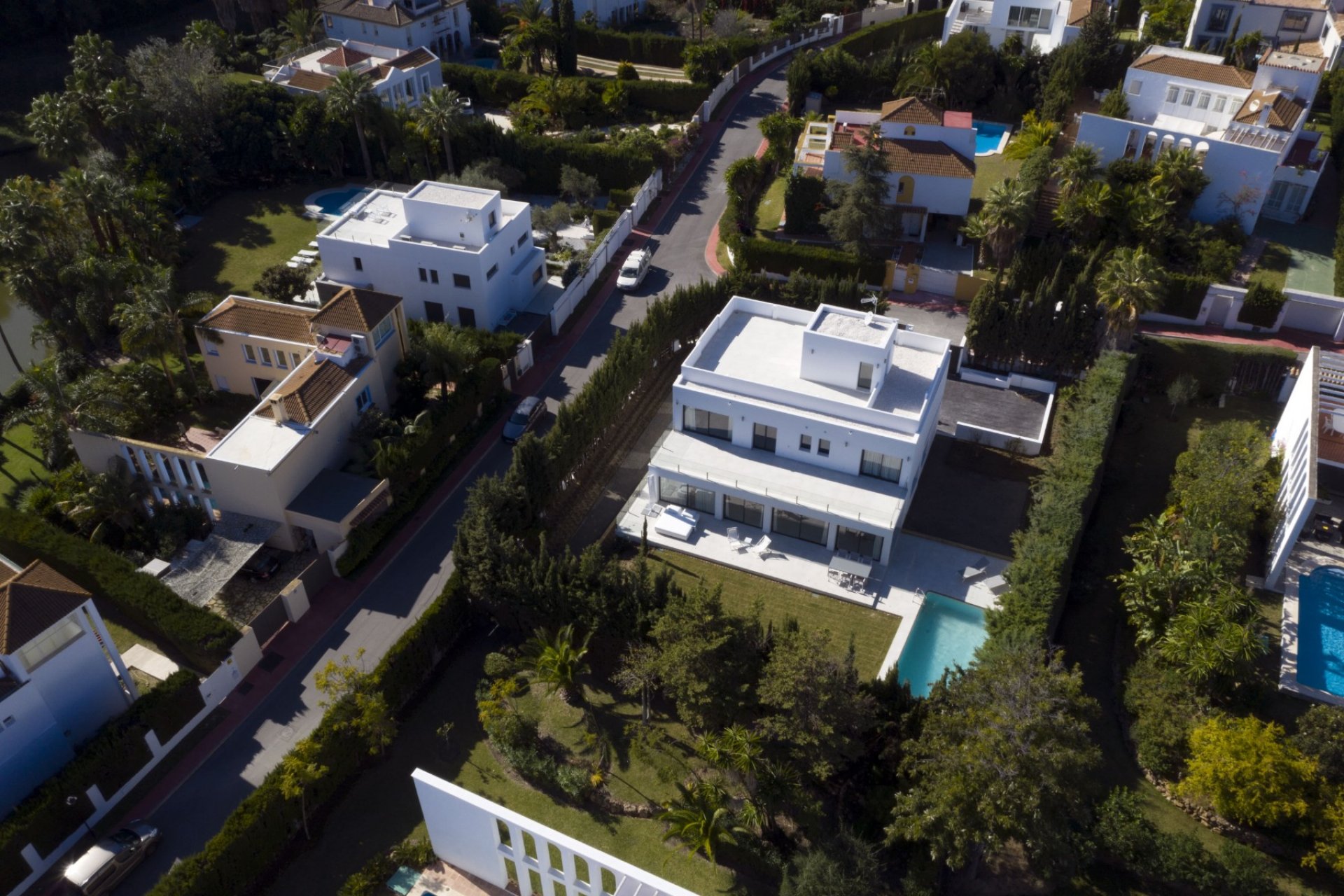 Resale - Villa - Marbella - Nueva Andalucía