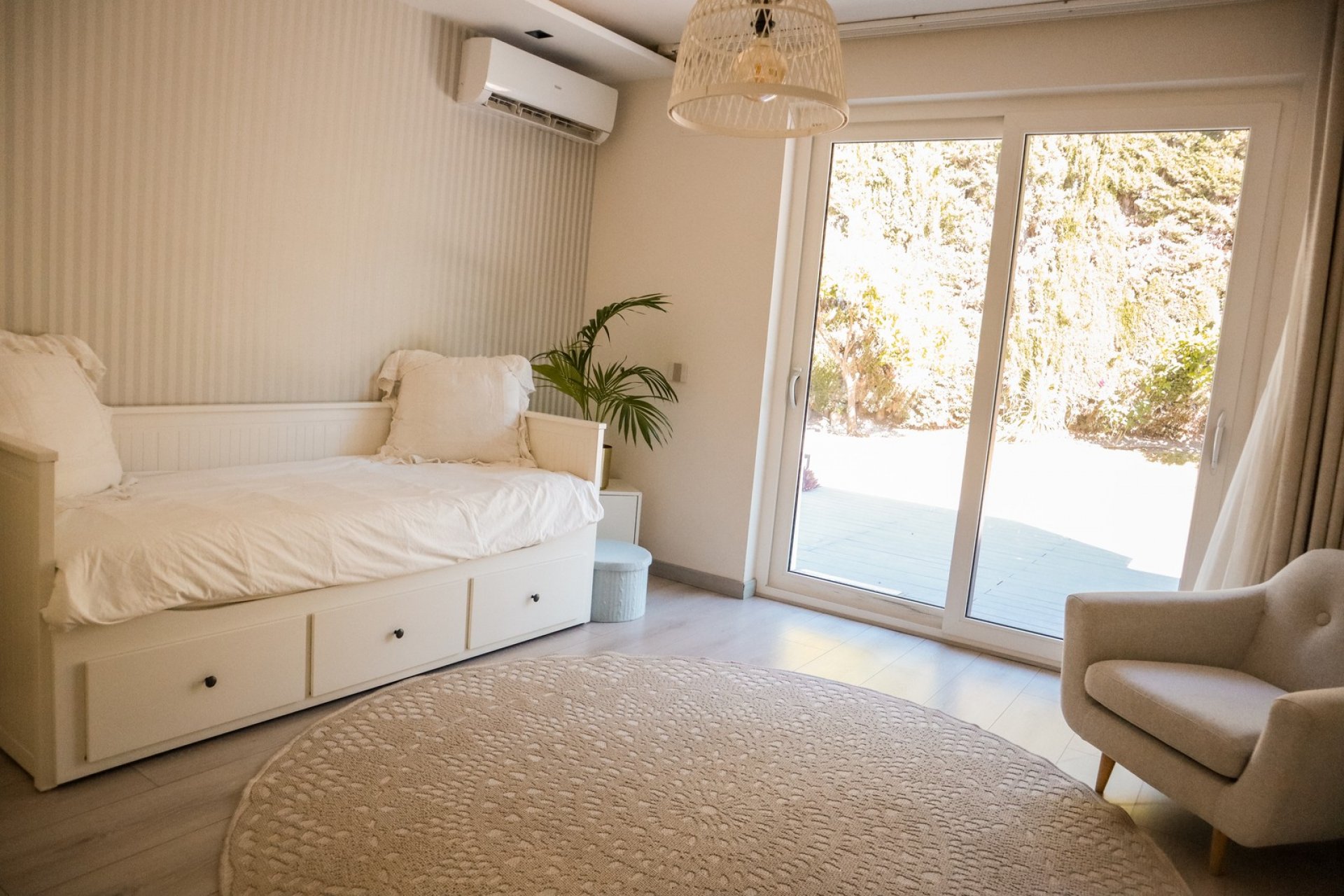 Resale - Villa - Marbella - Nueva Andalucía