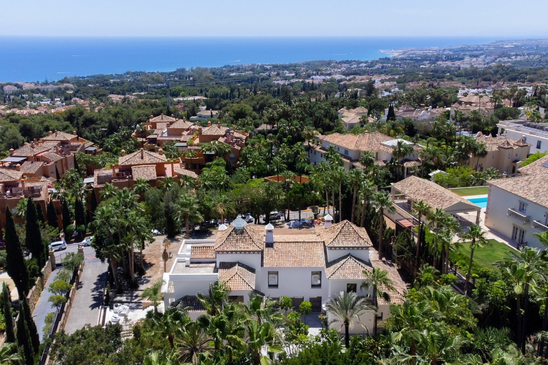 Resale - Villa - Marbella - Sierra Blanca