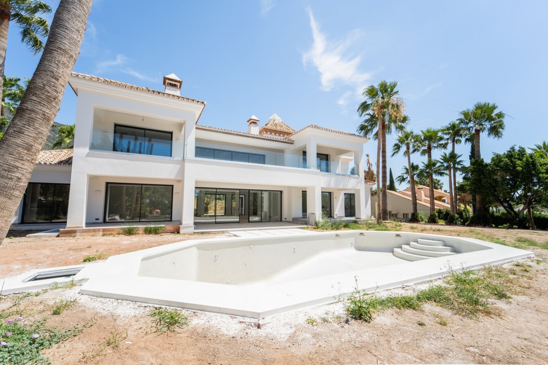 Resale - Villa - Marbella - Sierra Blanca