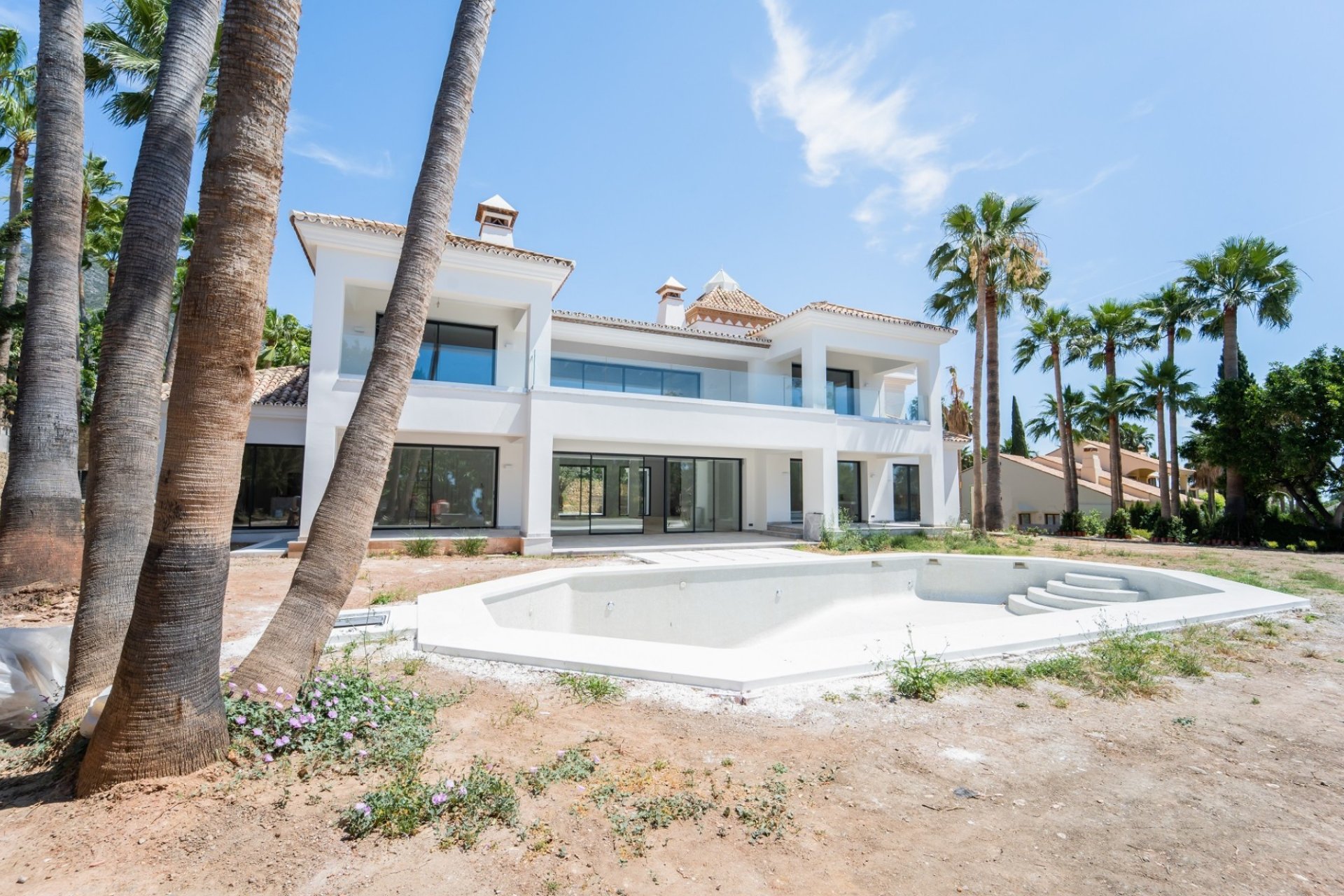 Resale - Villa - Marbella - Sierra Blanca