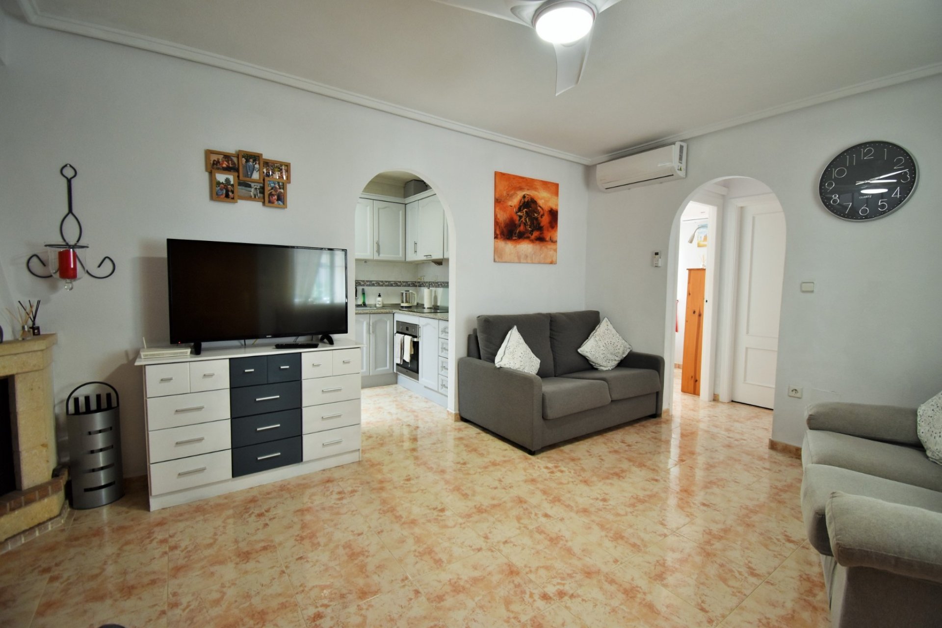 Resale - Villa - Orihuela Costa - Playa Flamenca