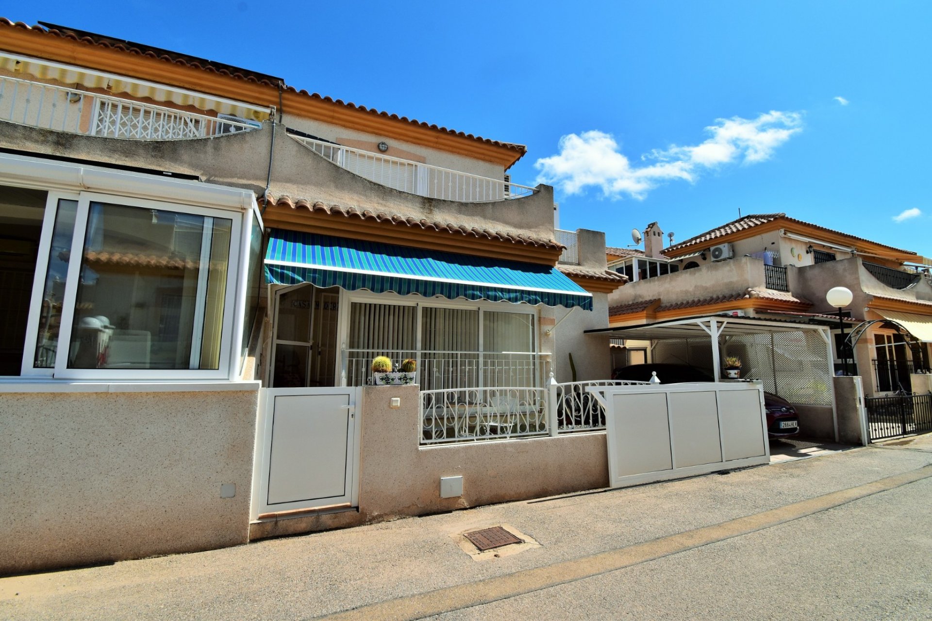 Resale - Villa - Orihuela Costa - Playa Flamenca