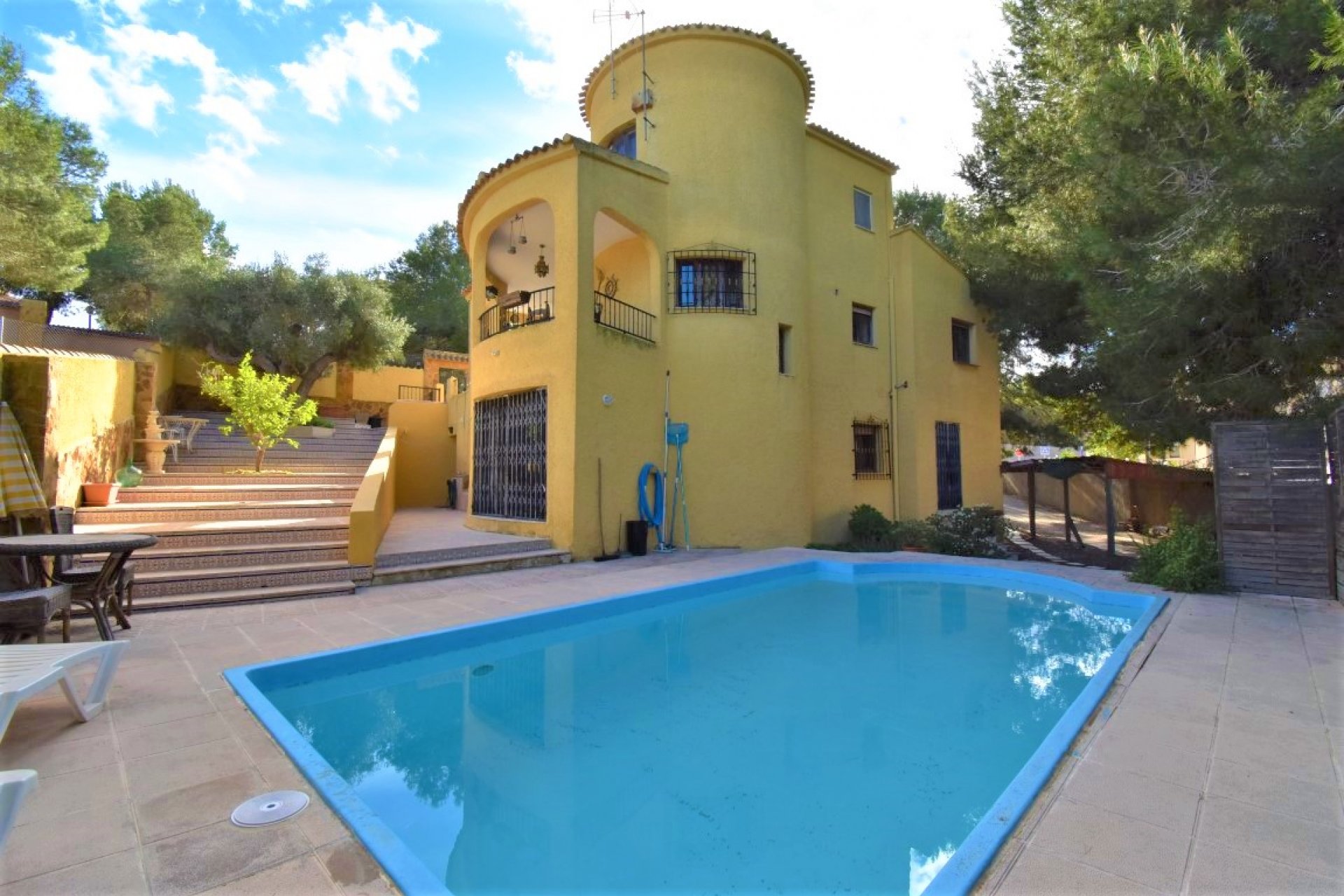 Resale - Villa - Orihuela Costa - Villamartín