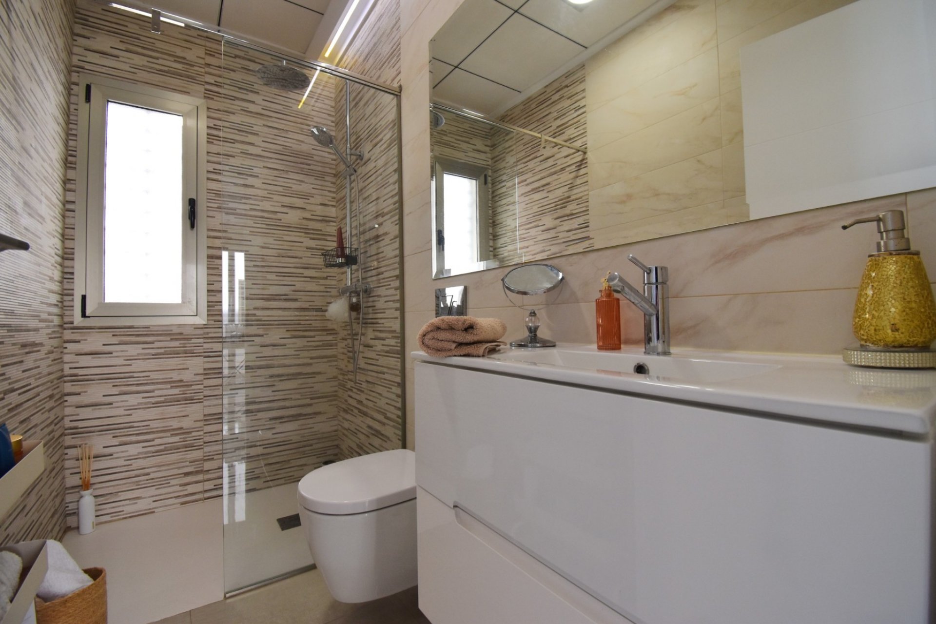 Resale - Villa - Orihuela Costa - Villamartin