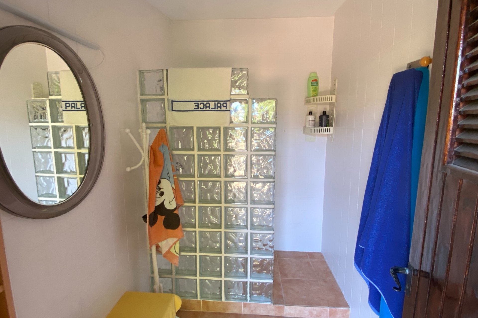 Resale - Villa - Petrer