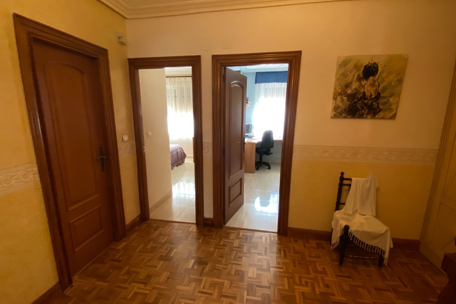 Resale - Villa - Petrer