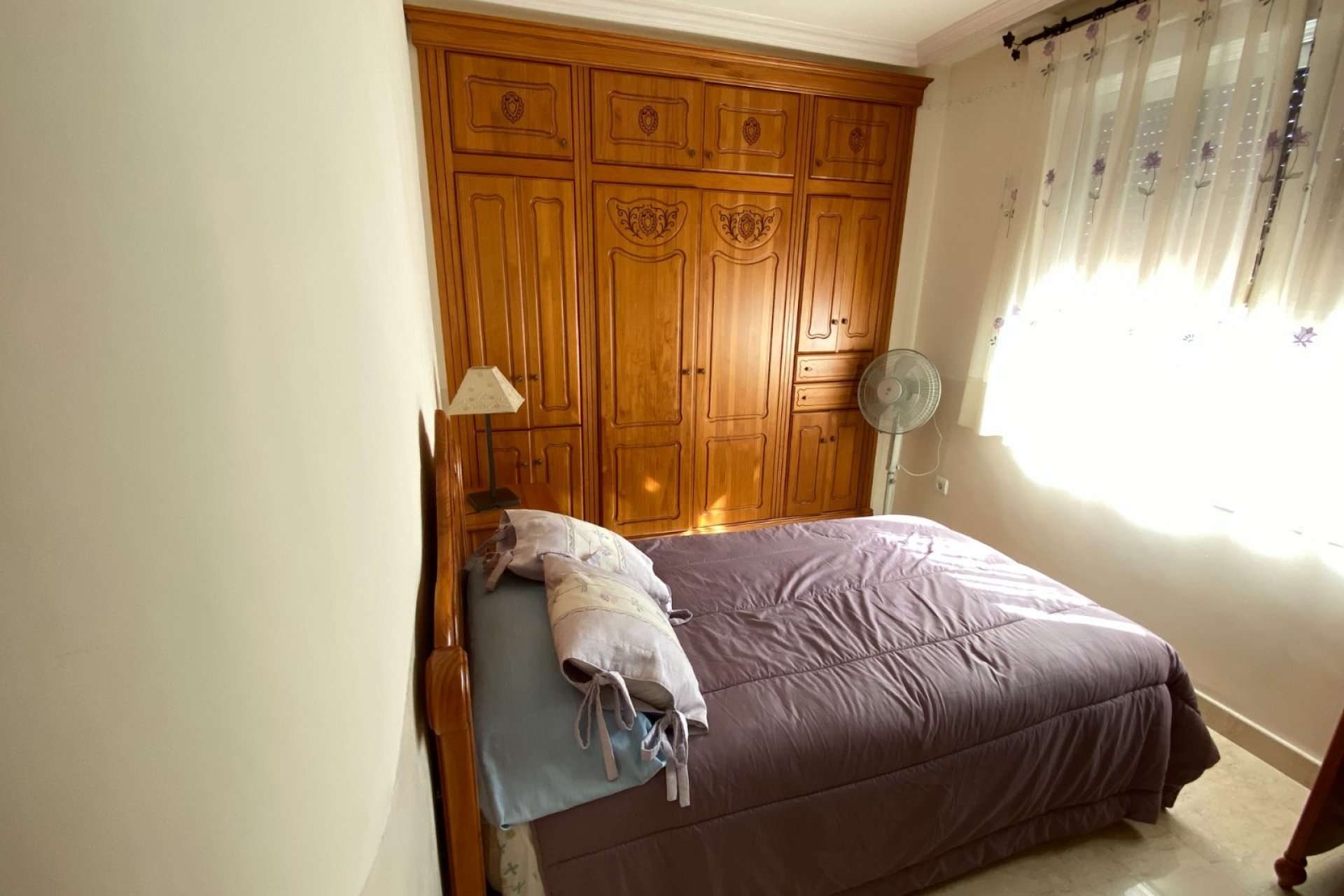 Resale - Villa - Petrer